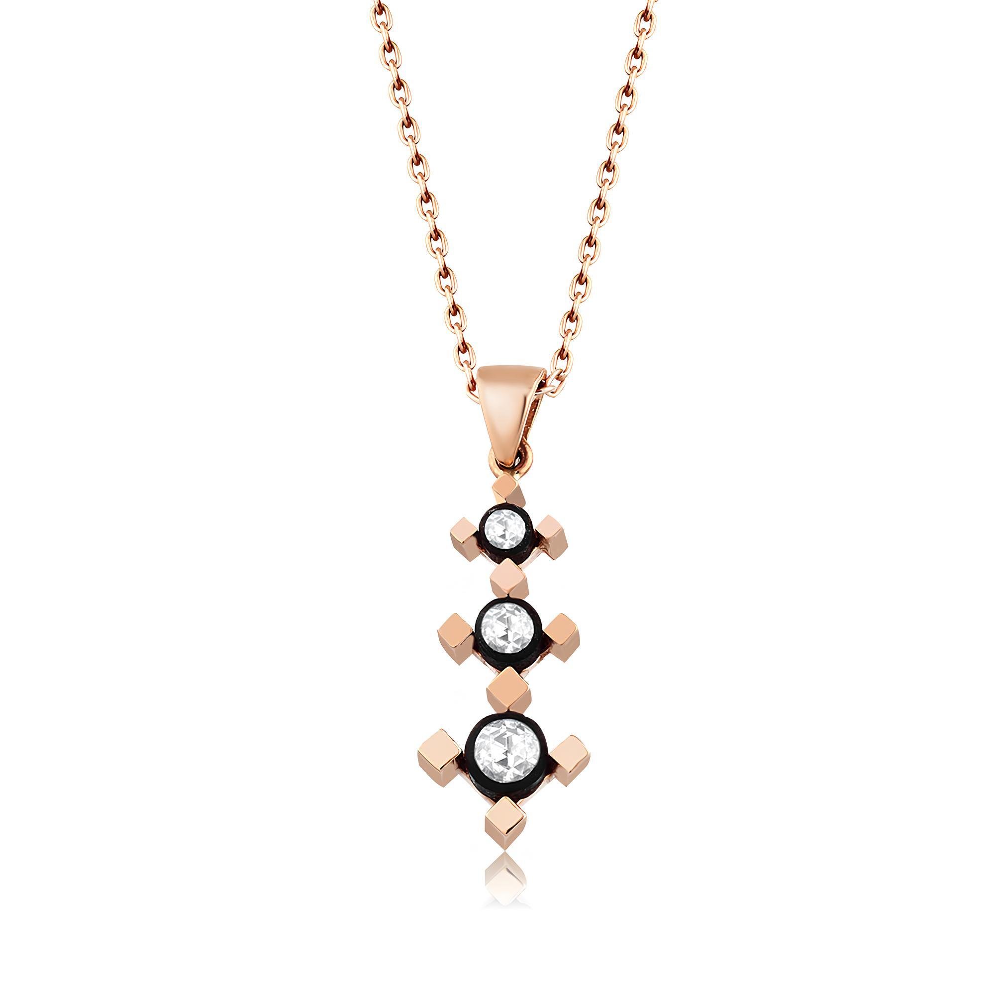 0.12 Karat Elmas Tria Kolye