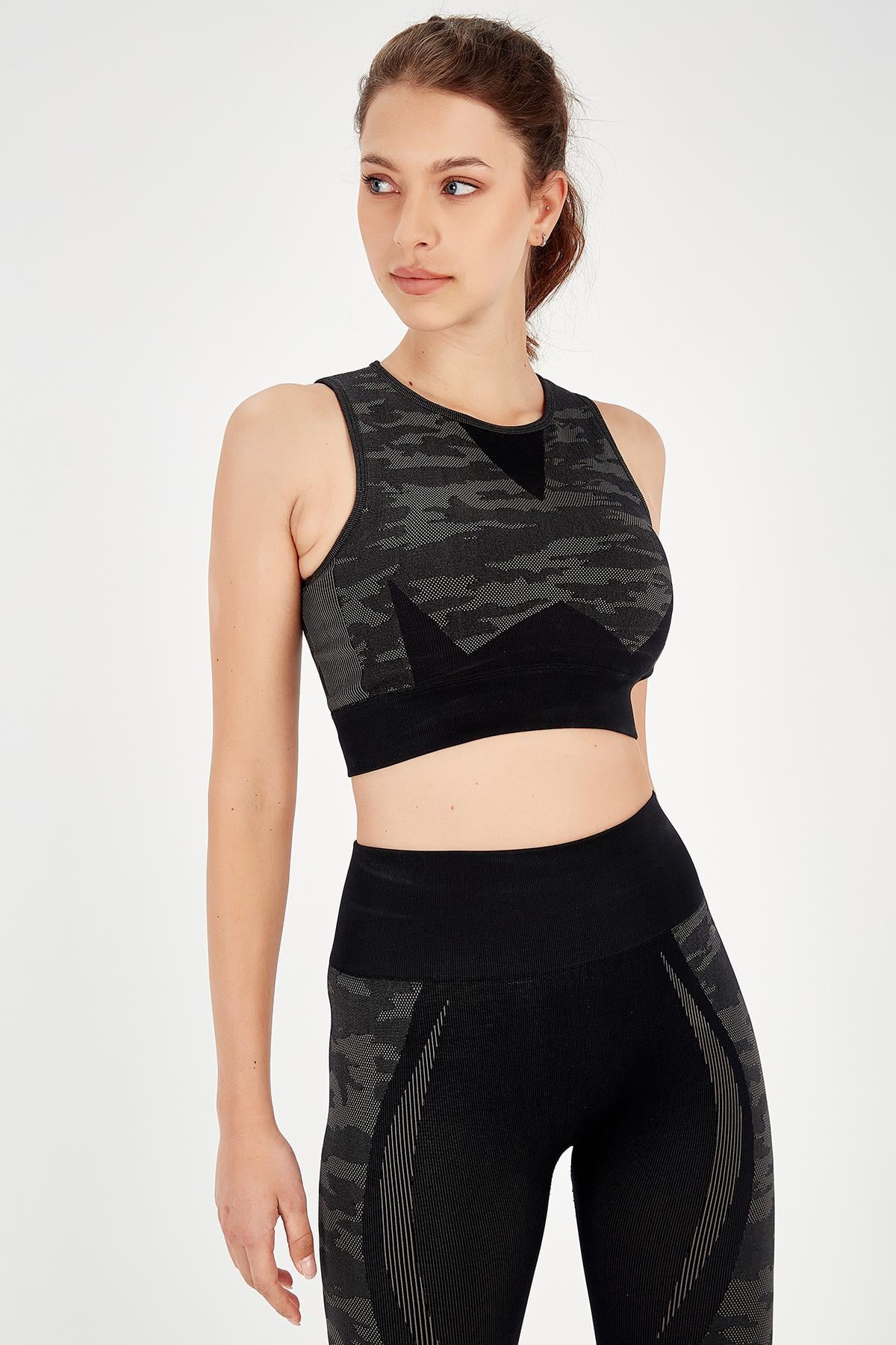 Maraton Active SlimFit Kadın Bisiklet Yaka  Kolsuz Fitness Bra 813054