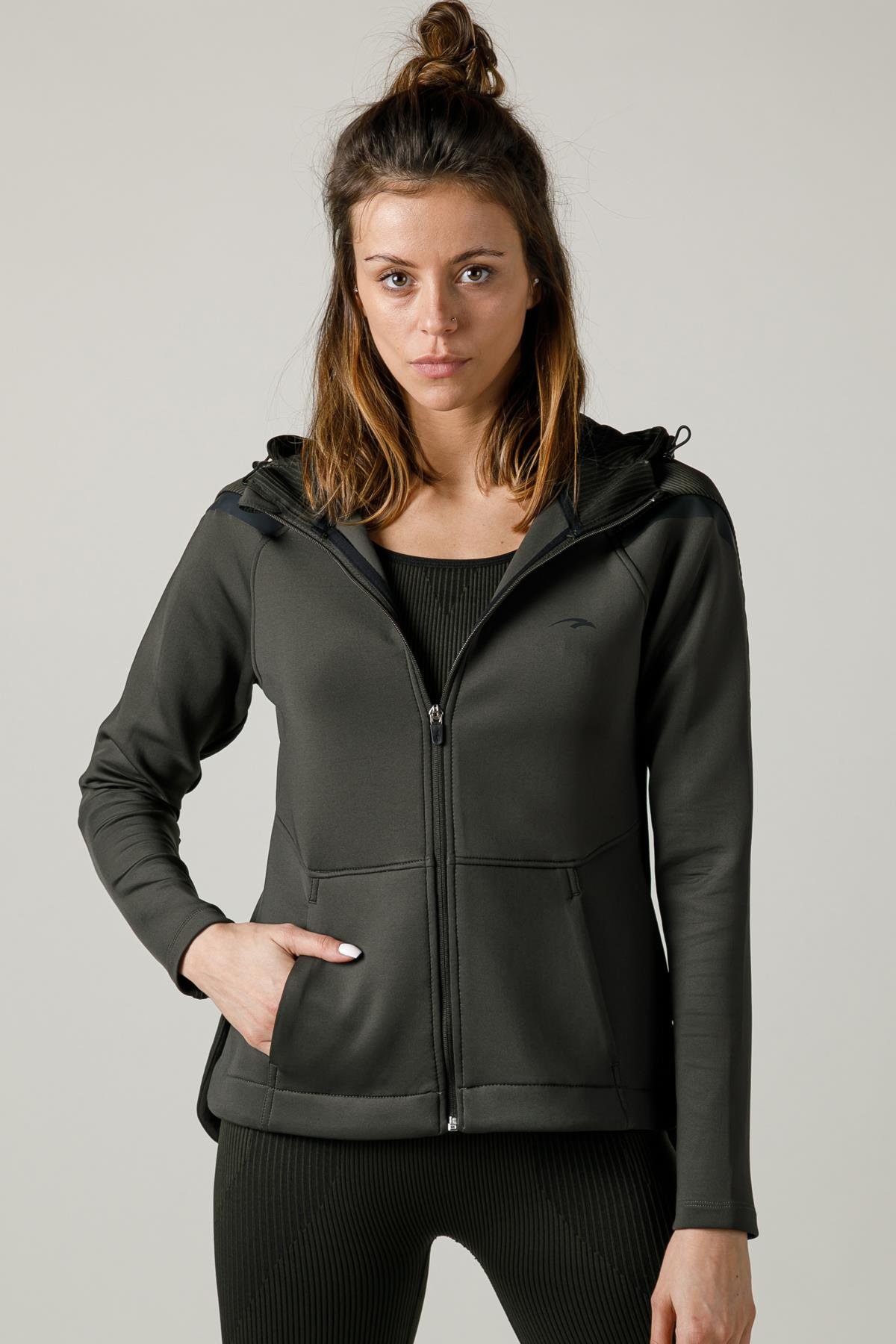 Maraton Active SlimFit Kadın Kapşonlu  Uzun Kol Spor Tracktop 815015