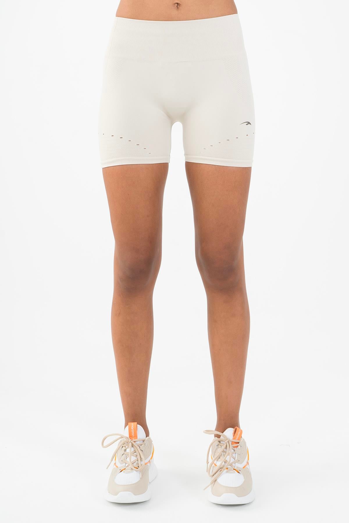 Maraton Active SlimFit Kadın    Koşu Şort 818016