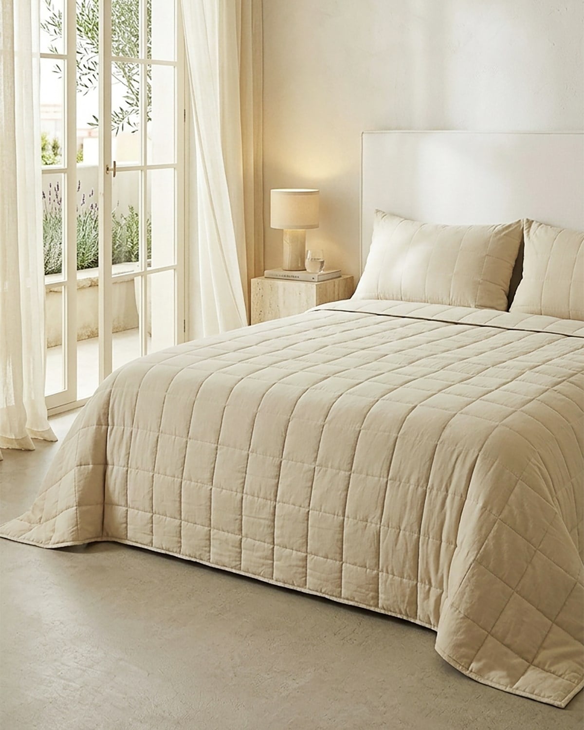%100 Pamuk Kumaş Kapitoneli Bej Çok Amaçlı Çift Kişilik Yatak Örtüsü Seti 1 Adet 250 x 230 / 2 Adet 50 x 70 cm