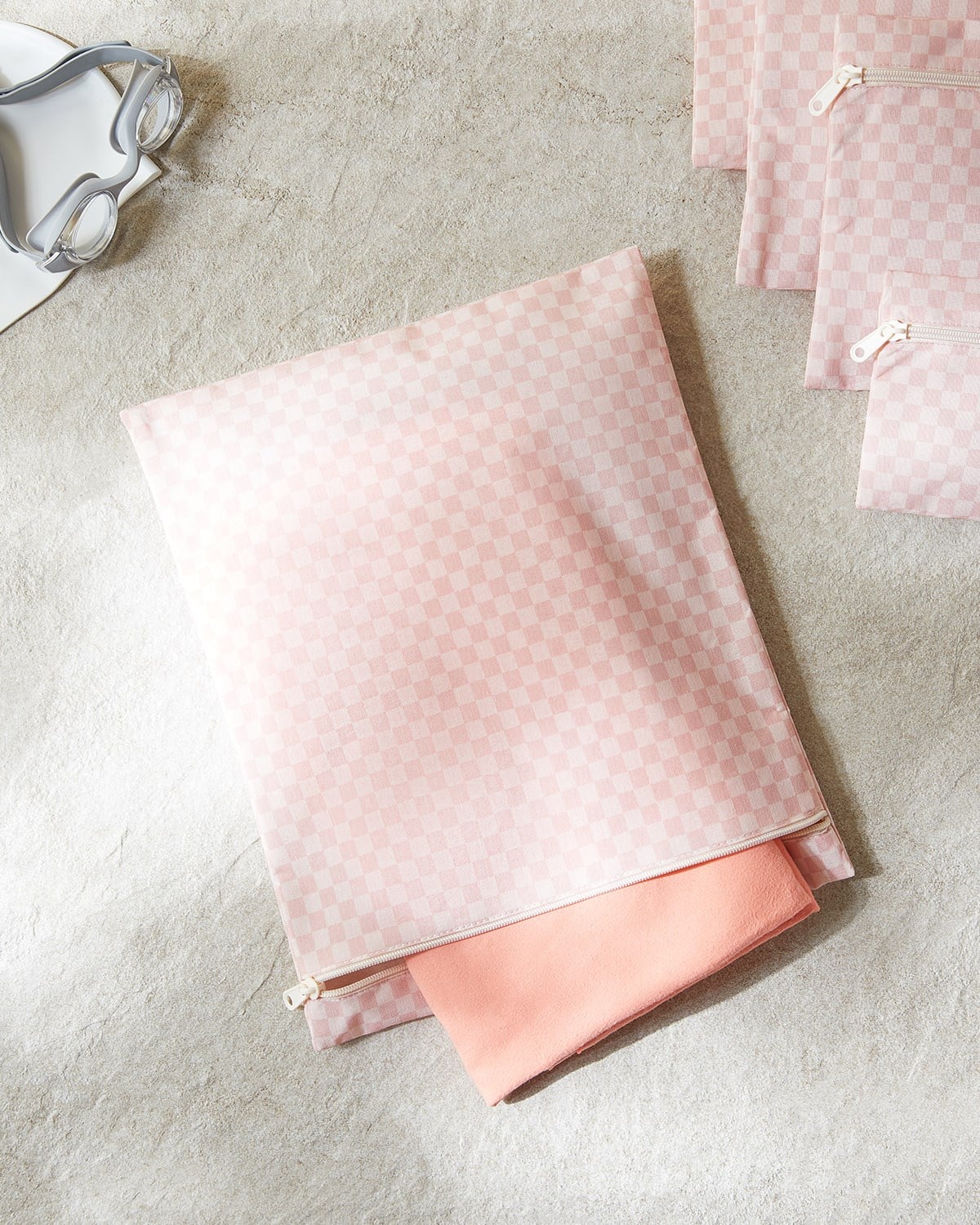 2'li Su Geçirmez Pvc Astarlı Pembe Dama Desen Islak Kuru Çantası 28 x 30 / 30 x 36 cm