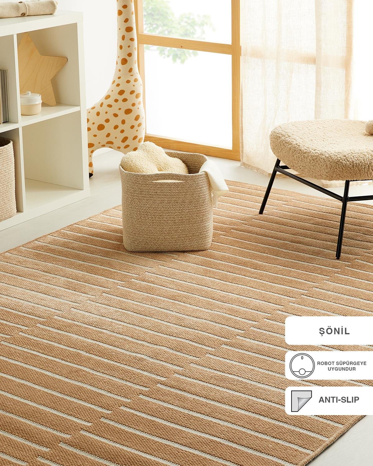 Ocean Home Textile Bej Renk Çizgi Desenli Şönil Halı Kilim 120 x 180 cm