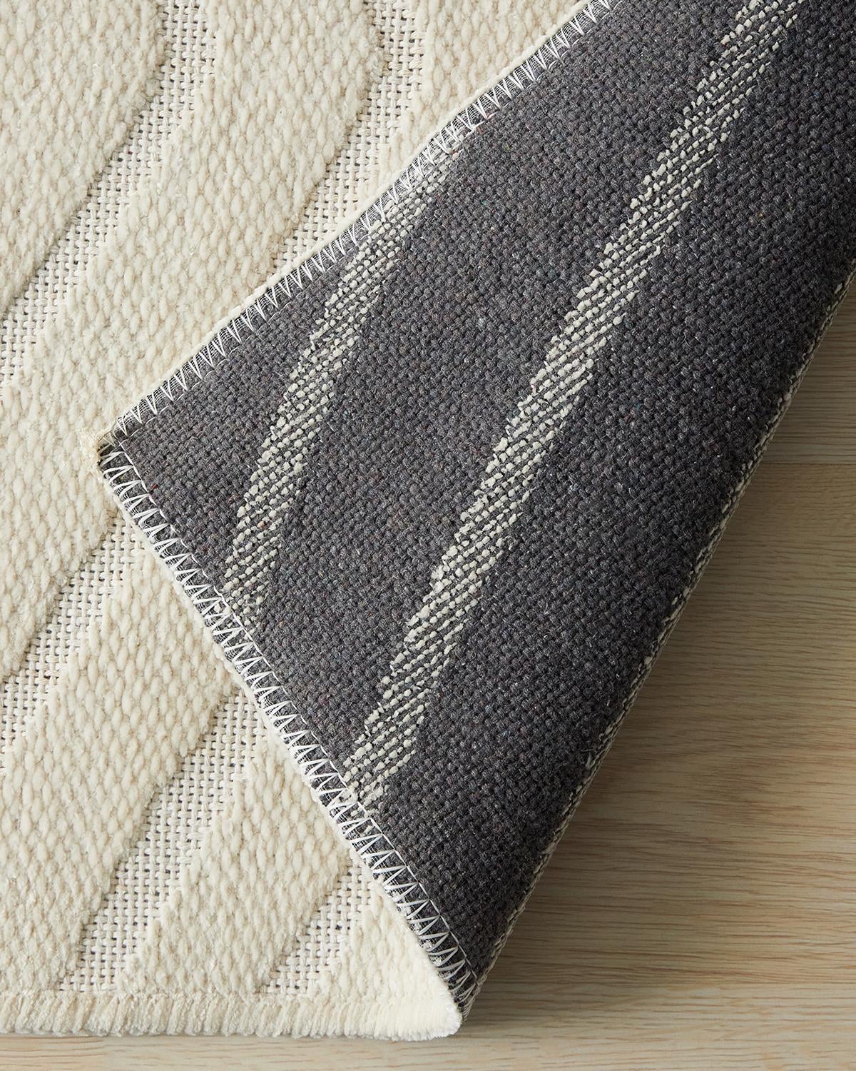 Ocean Home Textile Ekru Renk Dalga Desenli Şönil Halı Kilim 160 x 230 cm