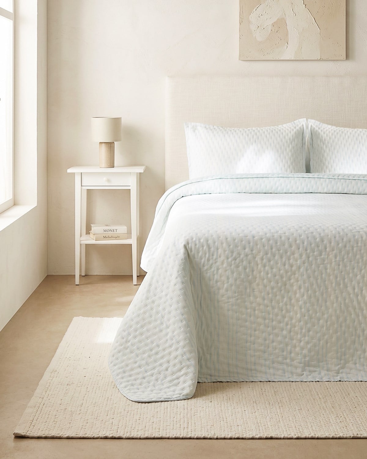 Pamuklu Kapitoneli Açık Mavi Renk Çizgi Desen Çift Kişilik Yatak Örtüsü Seti 1 Adet 250 x 230 / 2 Adet 50 x 70 cm