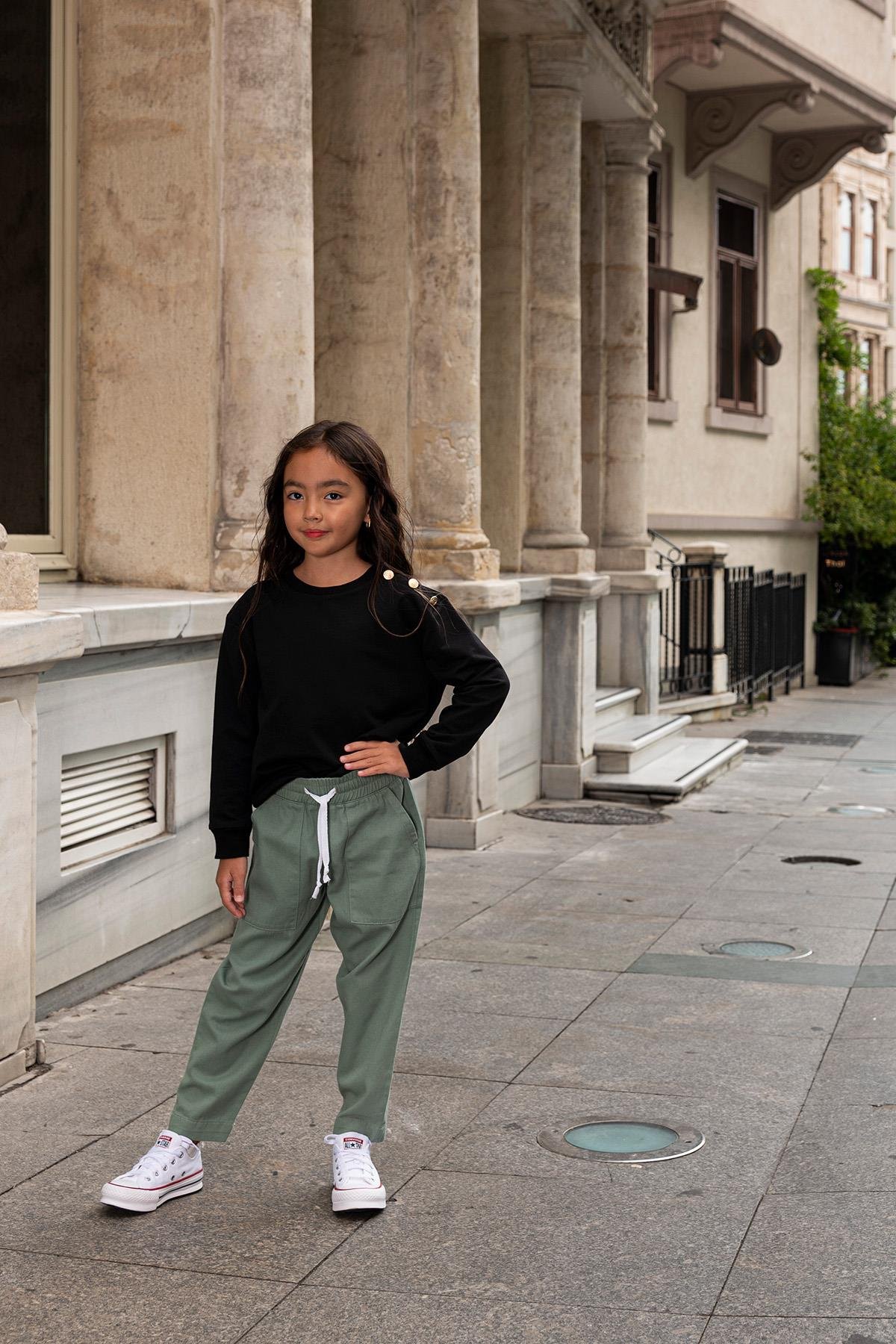 For You Kids 2'li Omuz Düğmeli Yeşil Gabardin Pantolon Takım For You Kids 2'li Omuz Düğmeli Yeşil Gabardin Pantolon Takım