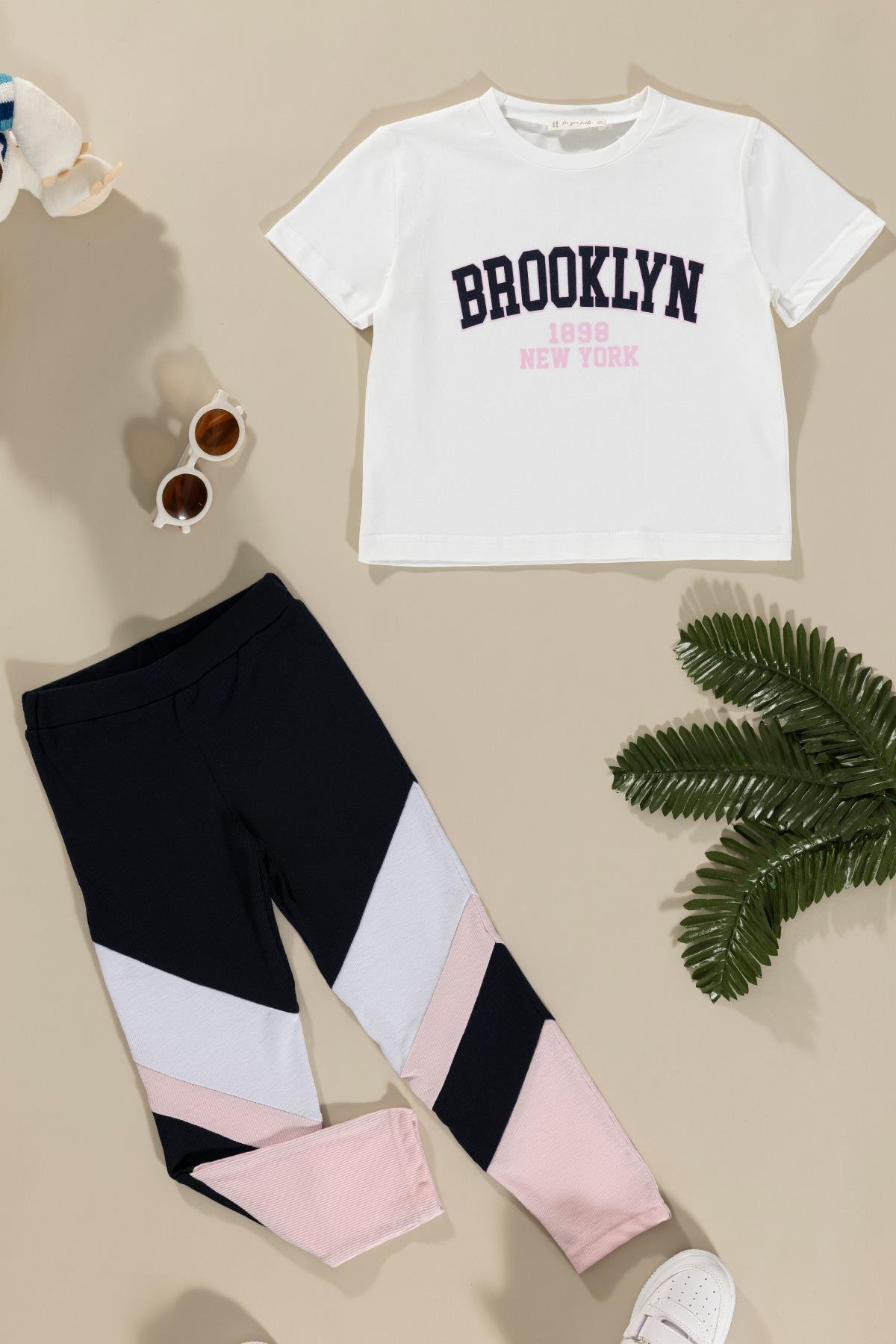 For You Kids 2'li Parcalı Tayt Baskılı  Lacivert Tshirt Takım For You Kids 2'li Parcalı Tayt Baskılı Lacivert Tshirt Takım