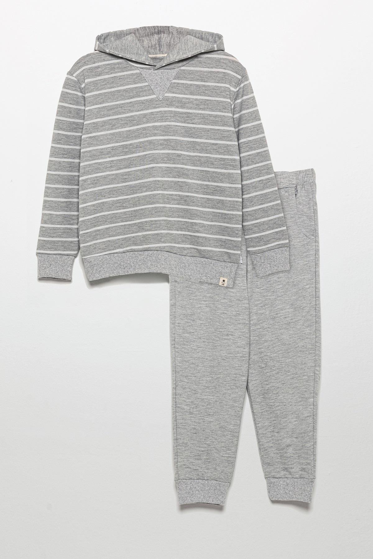 For You Kids Çizgili Kapişonlu Jogger Gri Alt Üst Takım For You Kids Çizgili Kapişonlu Jogger Gri Alt Üst Takım