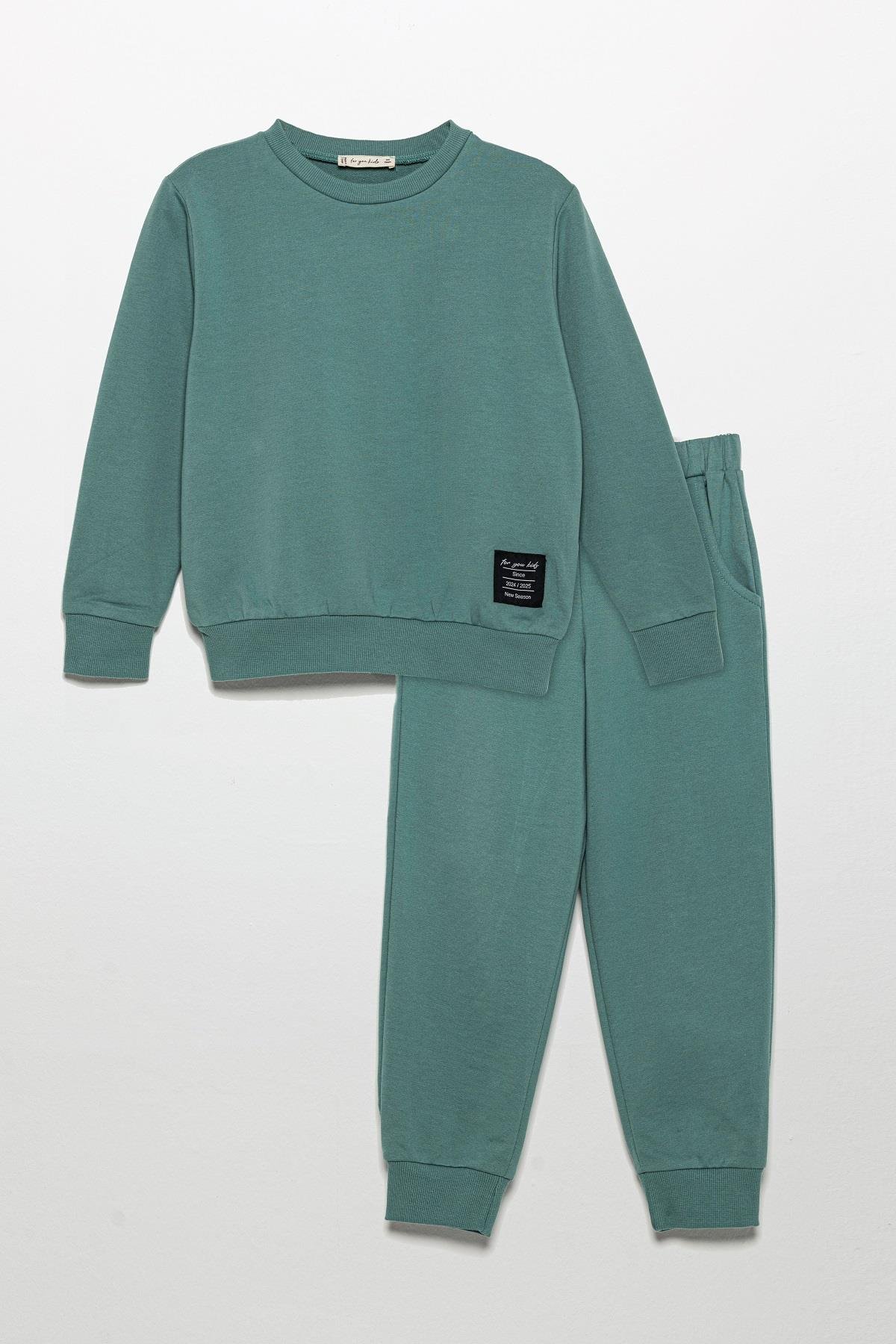 For You Kids Etiket Detaylı Sweatshirt Jogger Yeşil Alt Üst Takım For You Kids Etiket Detaylı Sweatshirt Jogger Yeşil Alt Üst Takım