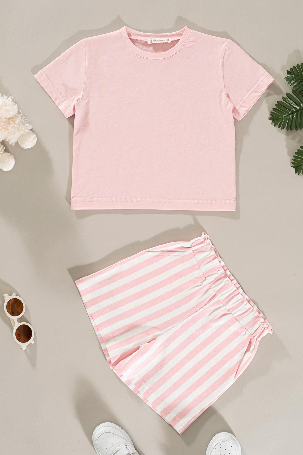 For You Kids Pembe Çizgili Şort Tshirt Takım For You Kids Pembe Çizgili Şort Tshirt Takım