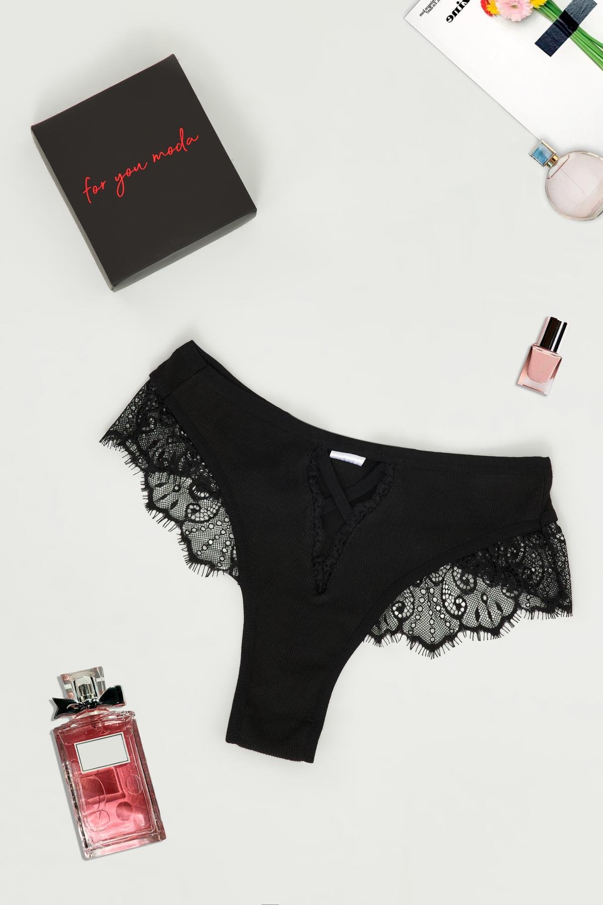 For You Lingerie Datelli V Detaylı Kutulu Siyah Slip For You Lingerie Datelli V Detaylı Kutulu Siyah Slip Külot