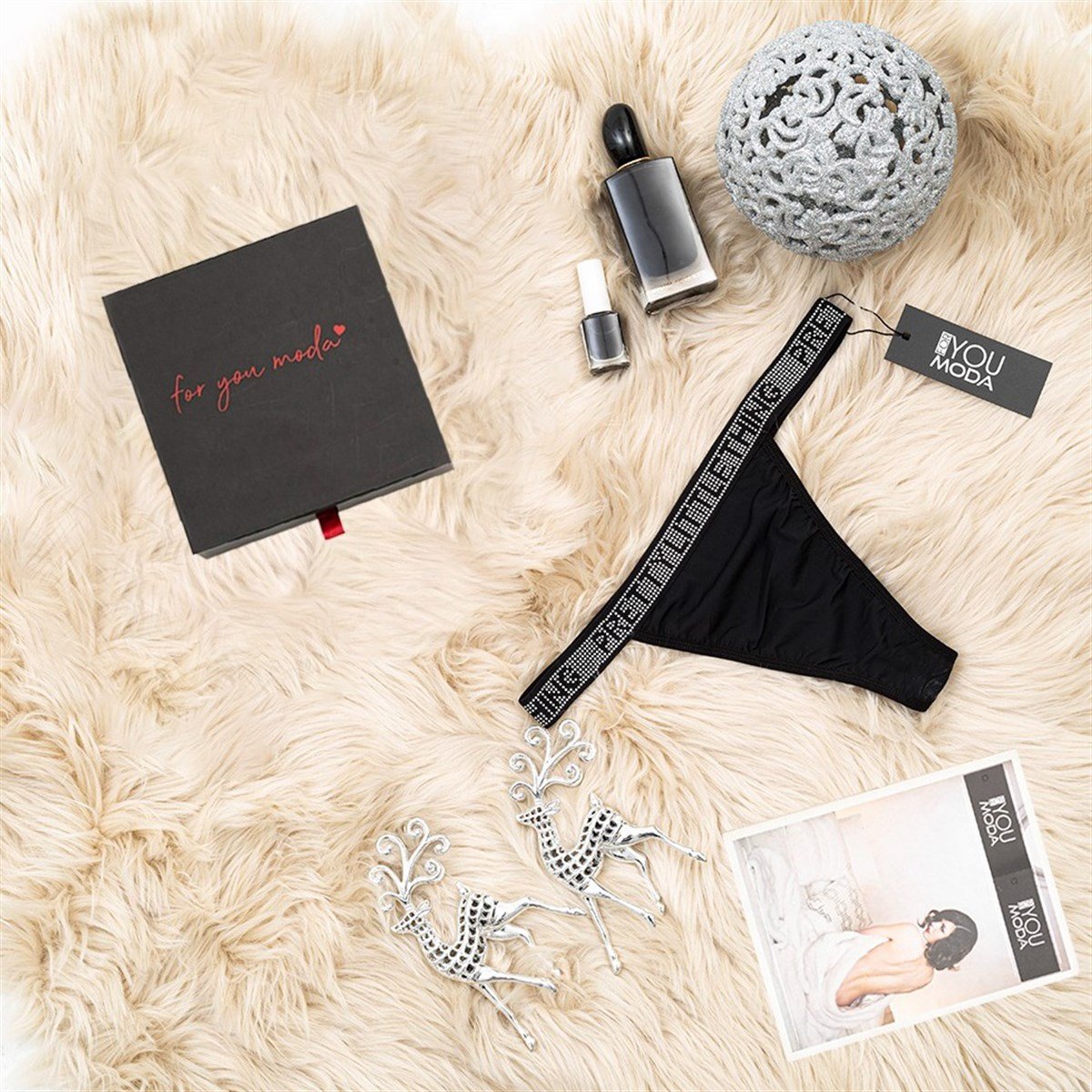 For You Lingerie Külot String For You Lingerie For You Lingerie Kutulu Taş Detaylı Siyah String