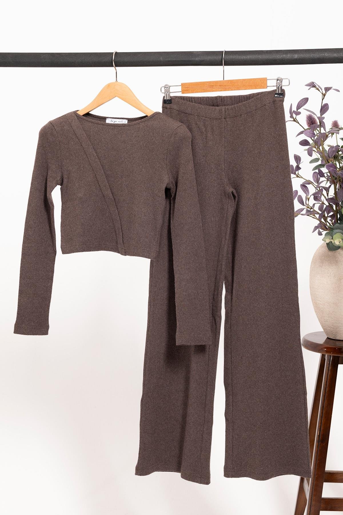 For You Moda Büyük Beden Ottoman Kumaş Uzun Alt Üst Takım – Kahverengi | Şık Ottoman Kumaş For You Moda Büyük Beden Ottoman Kumaş Uzun Alt Üst Takım – Kahverengi | Şık Ottoman Kumaş