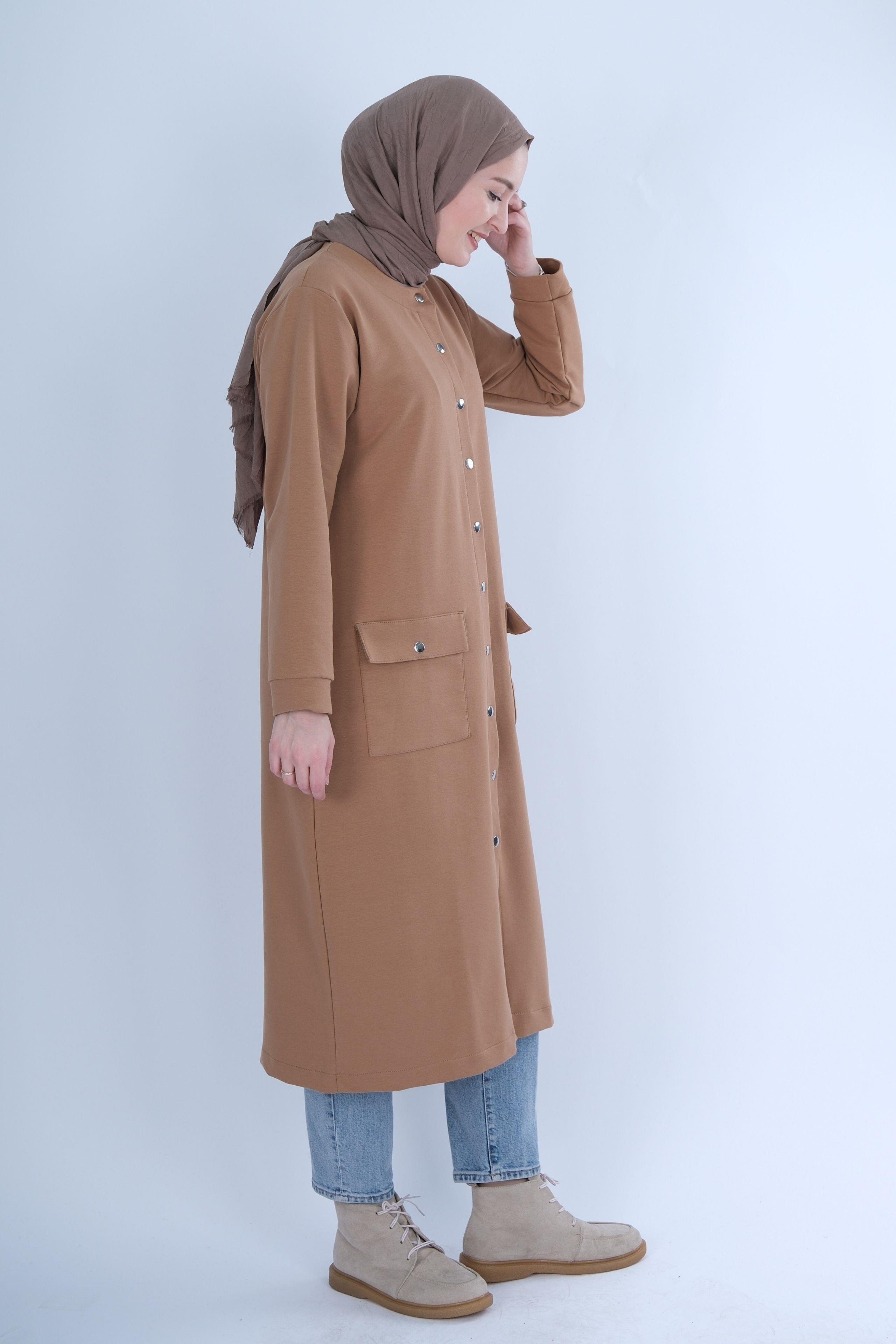 Çıtçıtlı Uzun Hırka Camel