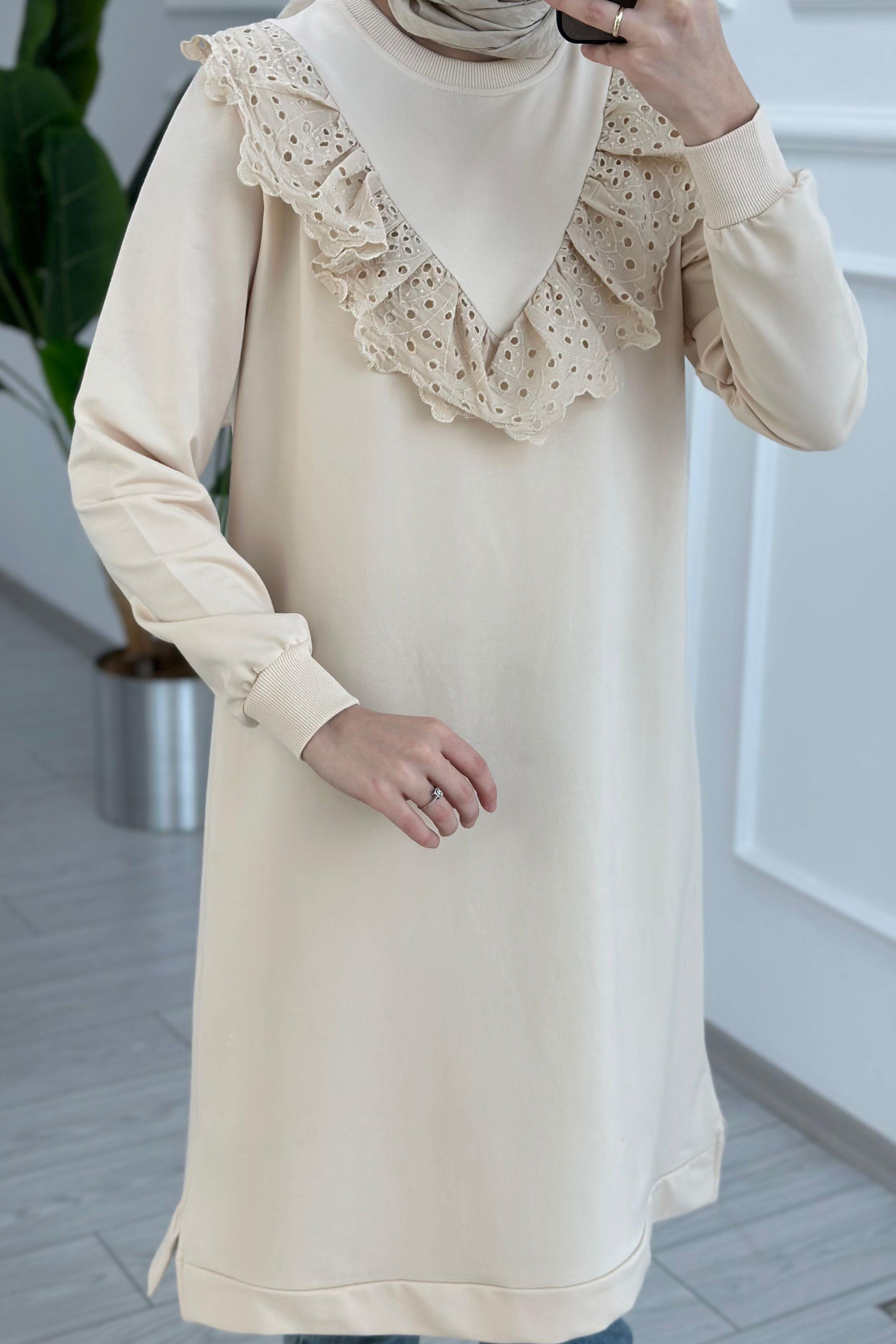 Dantel Detaylı Sweat Krem