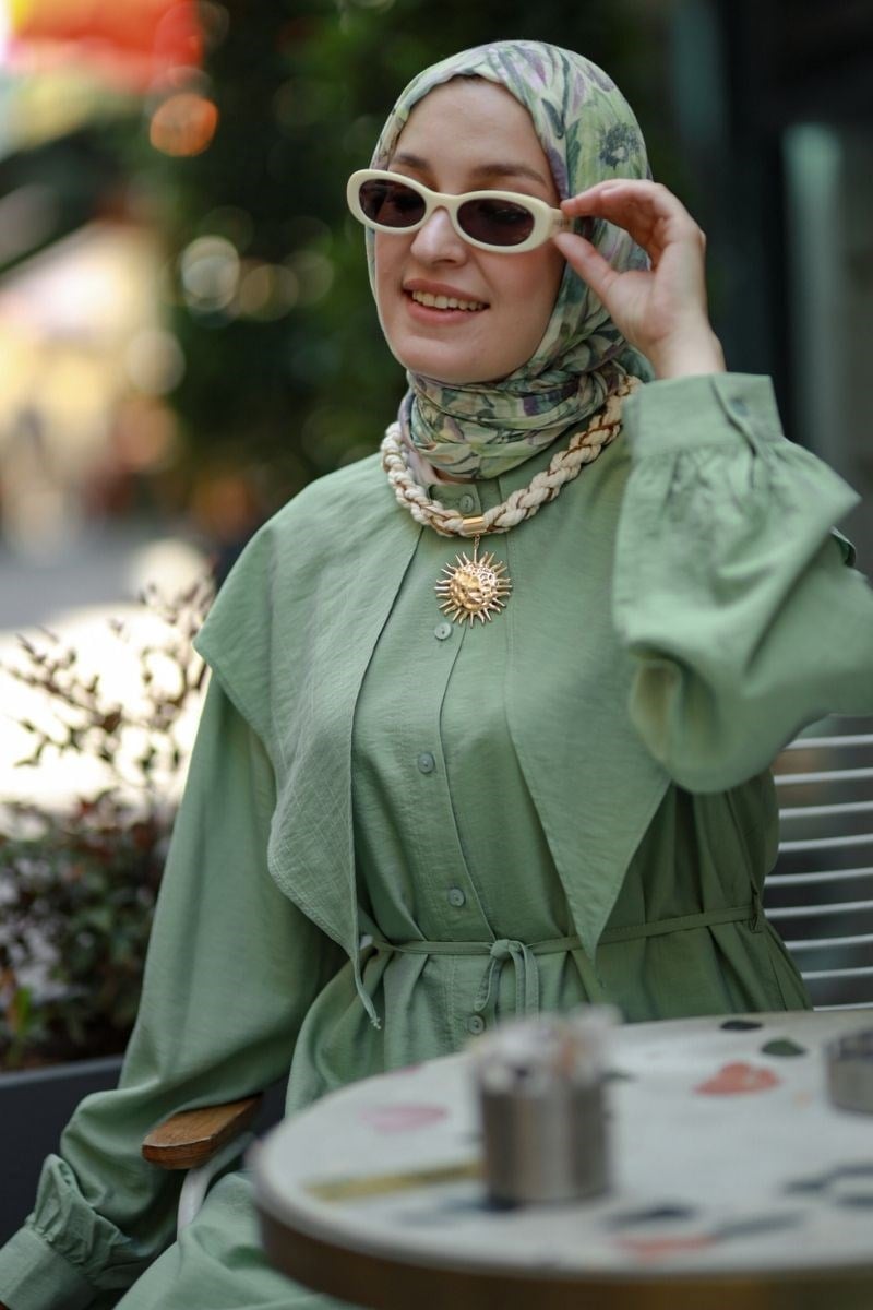 Linda Yakalı Çilek Uzun Tunik Mint