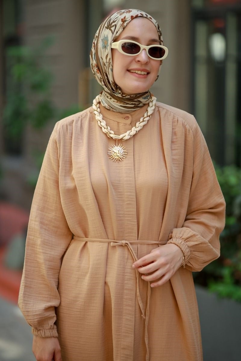 Omzu Büzgülü Müslin Uzun Tunik Vizon