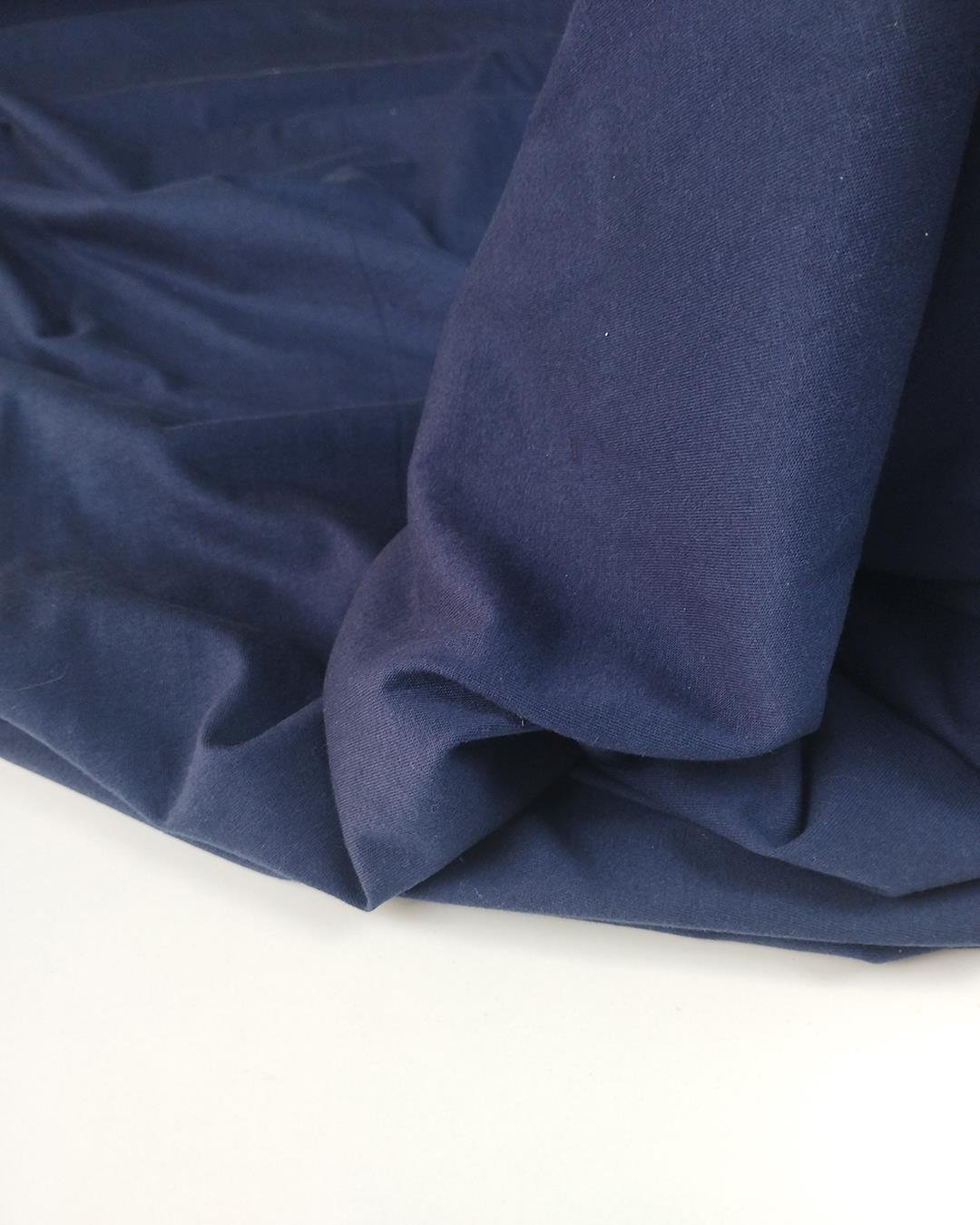 Lacivert Renkte Süprem Penye
 En: 160 cm