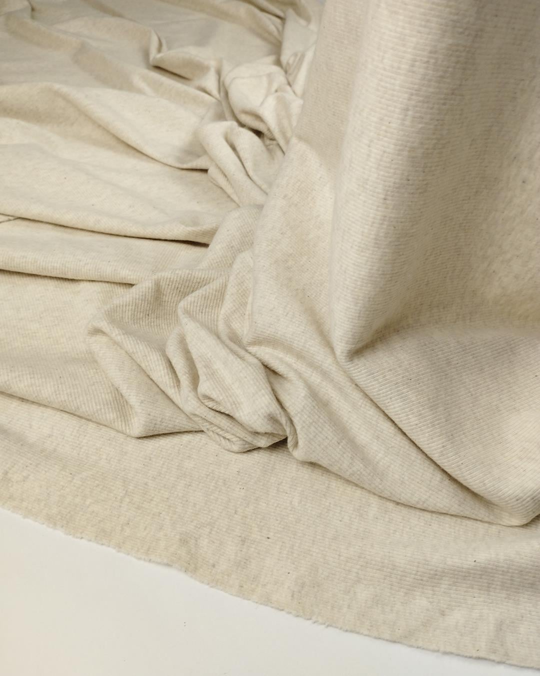 Kırçıll Bej Renkte Kaşkorse Örme
 (En 110 cm x
 Boy 185 cm)