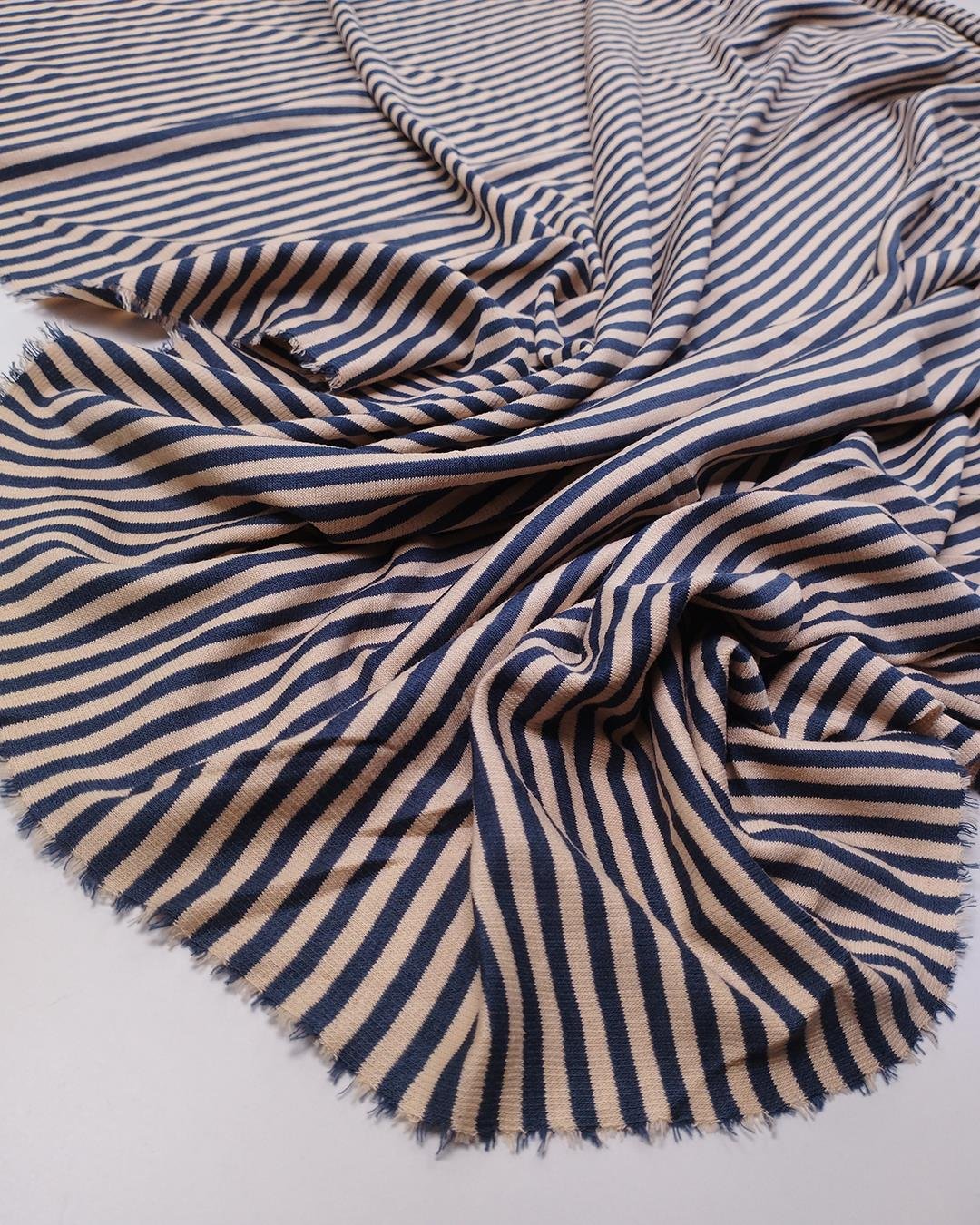 Bej Petrol Mavisi Kaşkorse Kumaş Yumuşak Esnek Bluzluk En: 160cm