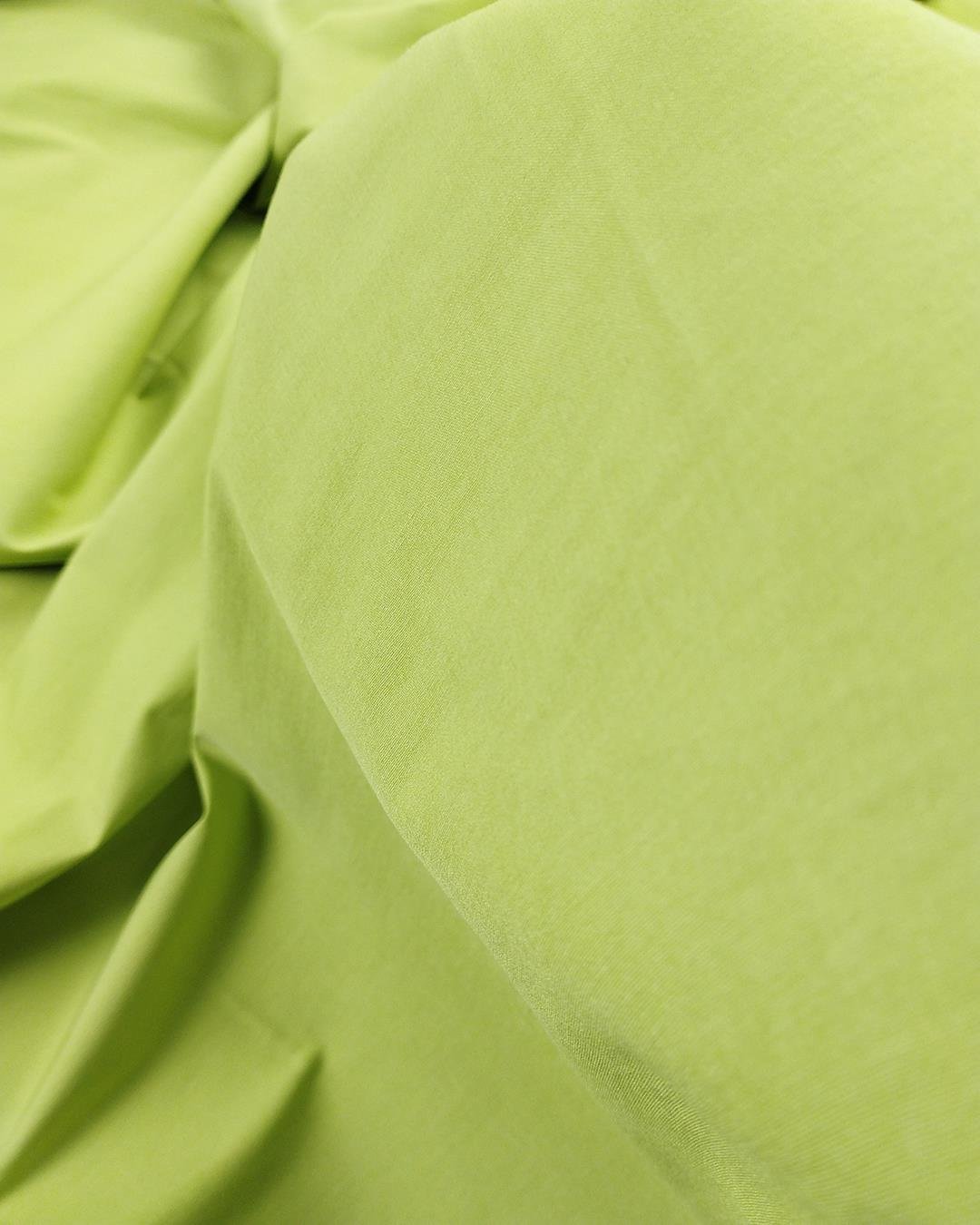 Boyuna Esnek Gabardin Açık Yeşil Renkte (En 150 cm x Boy 230 cm)