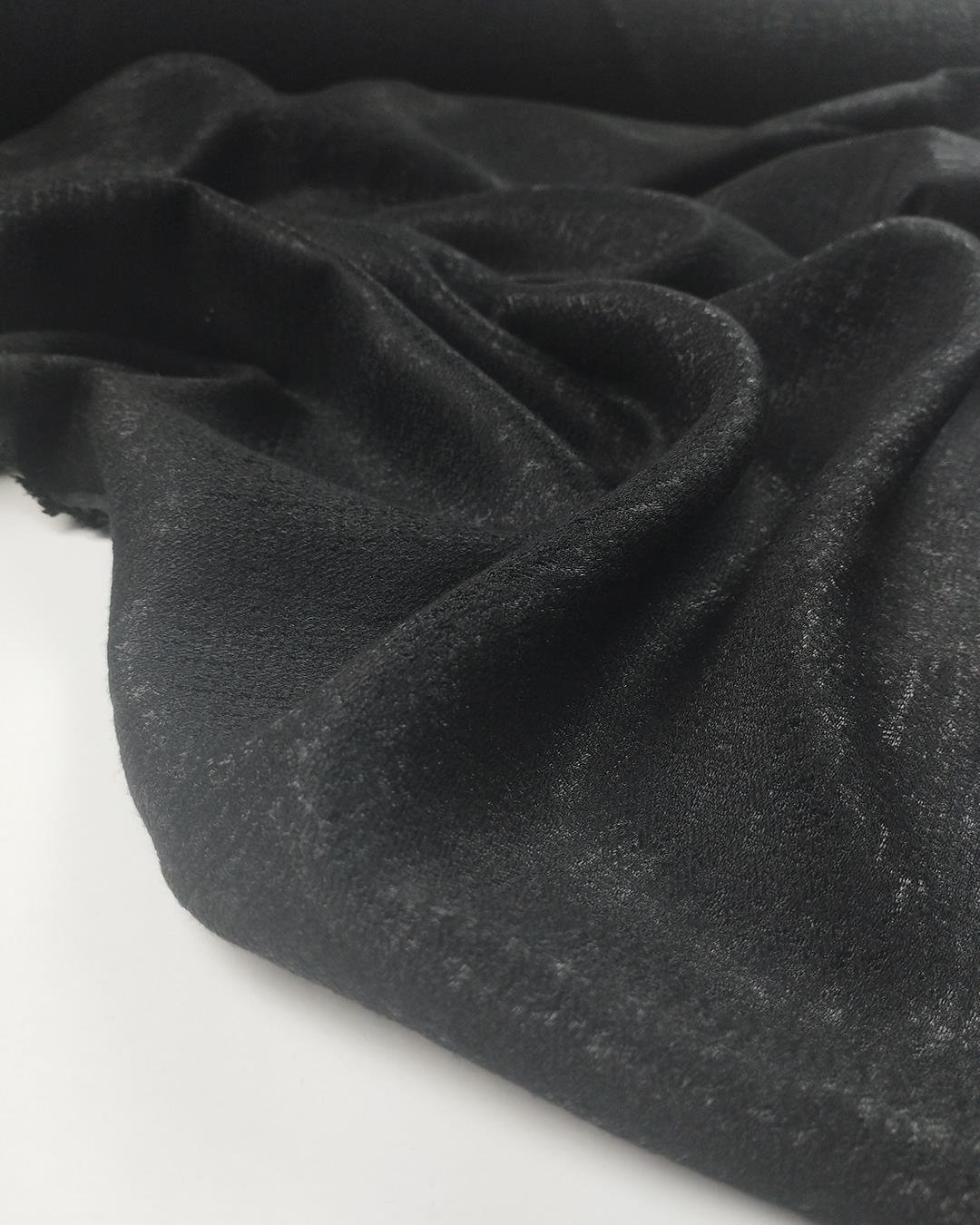Siyah Renkte Jakarlı Gabardin Kumaş
 En: 140 cm