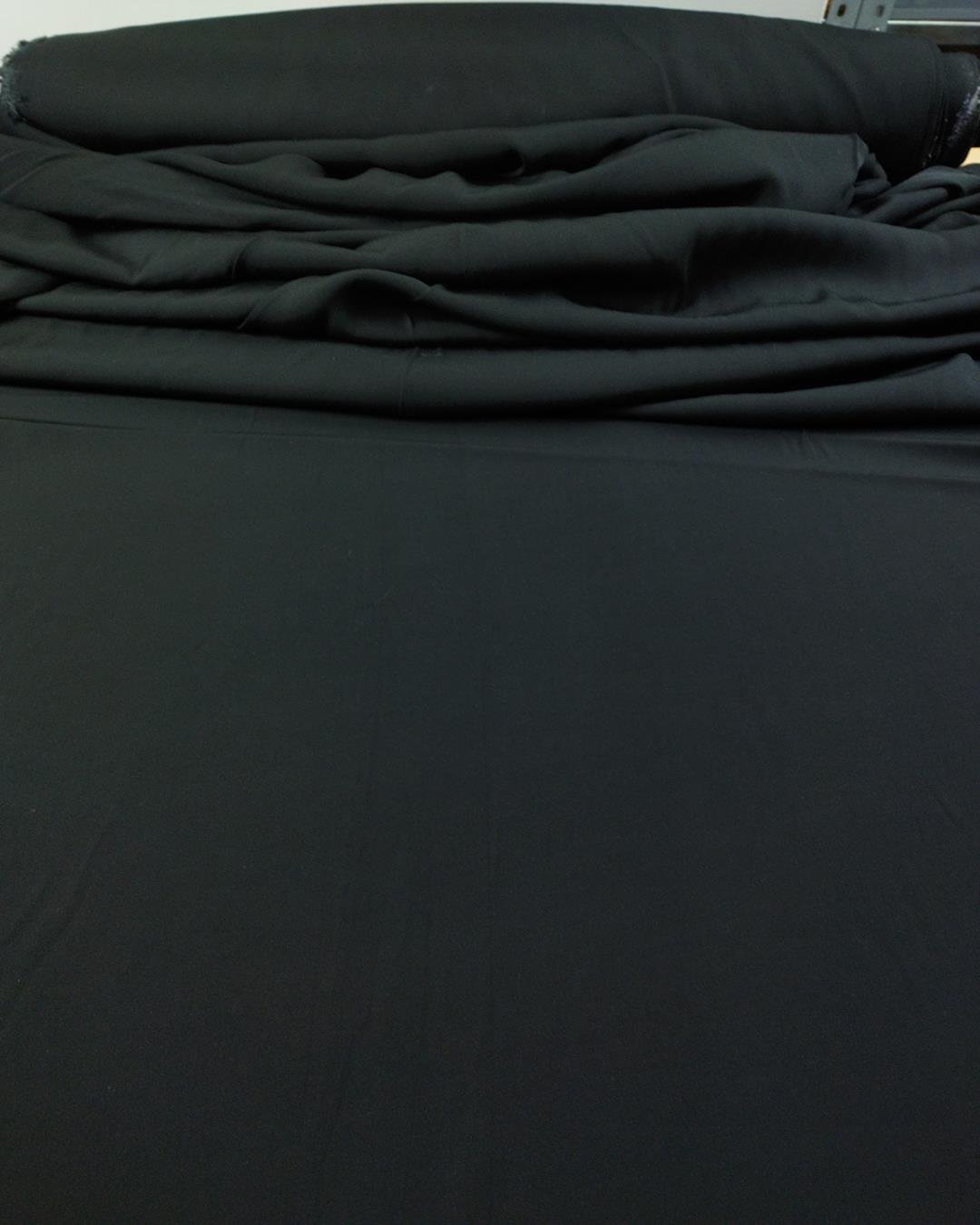 Dokuma Akışkan Siyah En: 155 cm