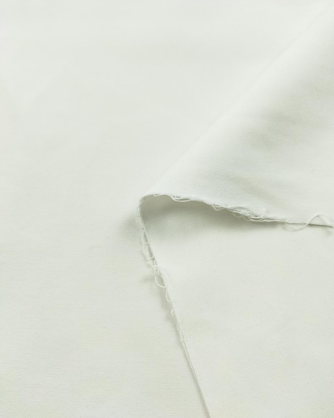 Gabardin Yumuşacık Esnek Beyaz RenkEn: 140 cm