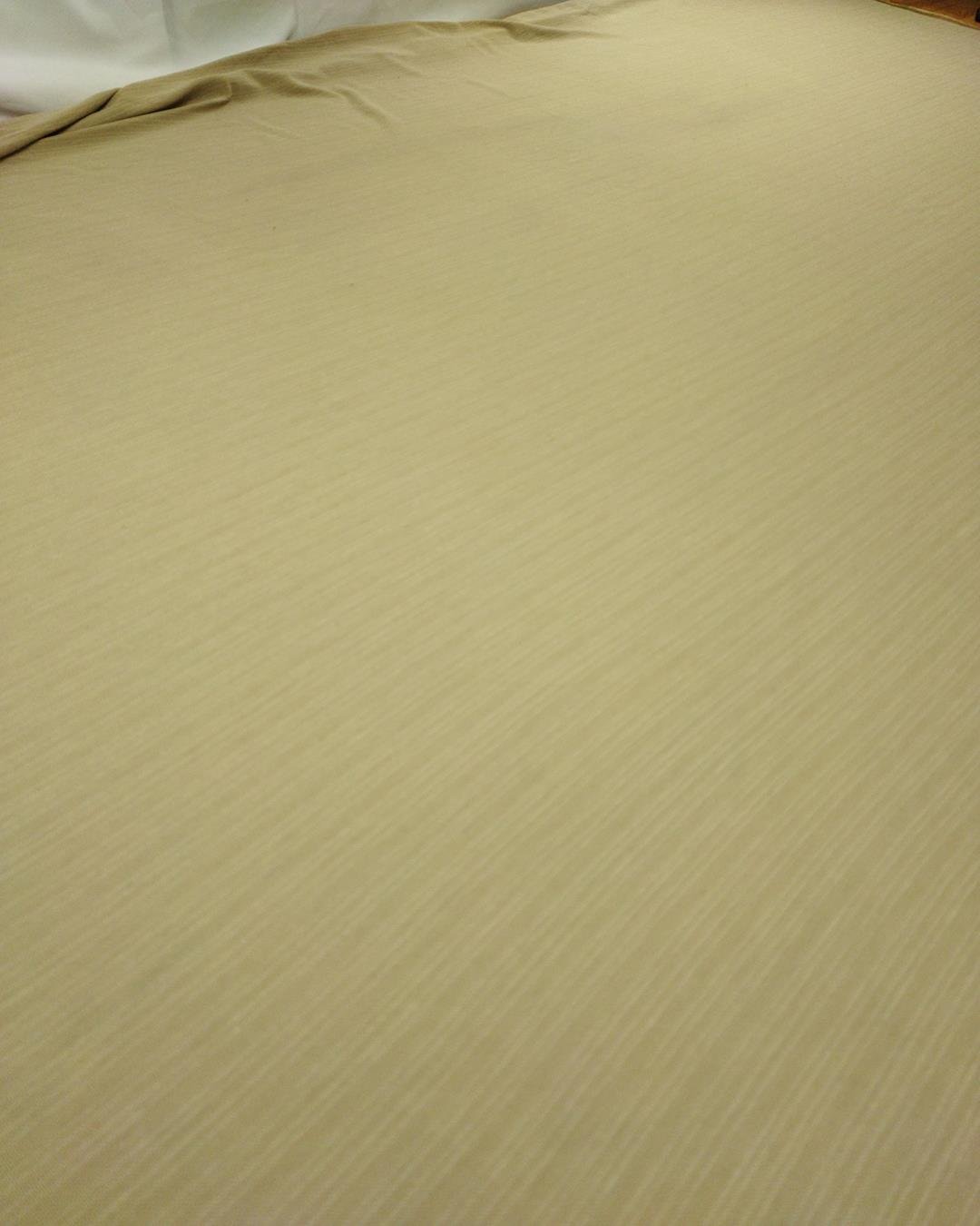 İnce Örme Bej Sütlü Kahve Arası Renkte (En 200 cm x Boy 195 cm)