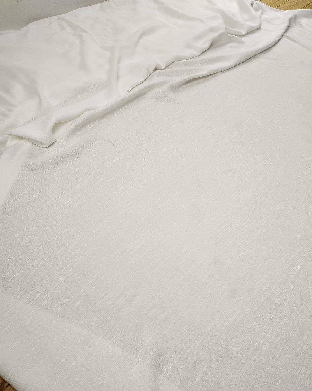İnce Viskon Dokuma Ekru Renkte (En 140 cm x Boy 145 cm)