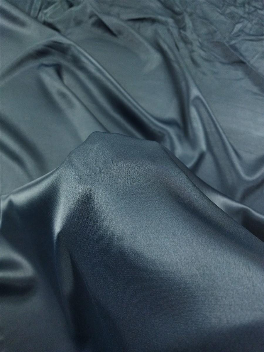 Saten Viskon Siyah Renkte (En 110 cm x Boy 185 cm)