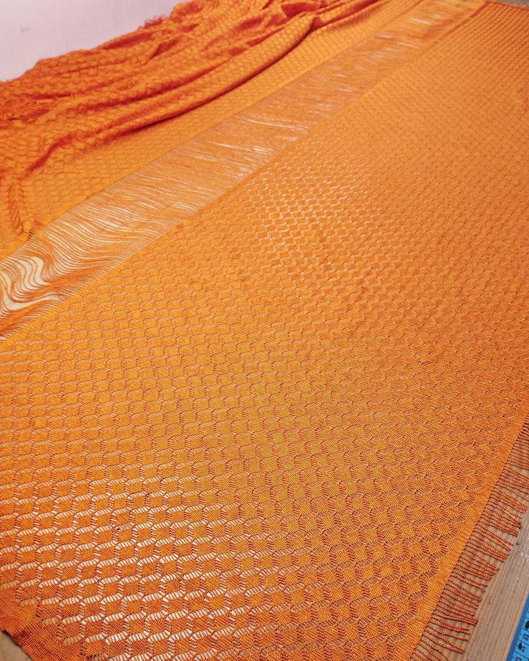 Sentetik Örme turuncu Renkte (En 170 cm x Boy 240 cm)