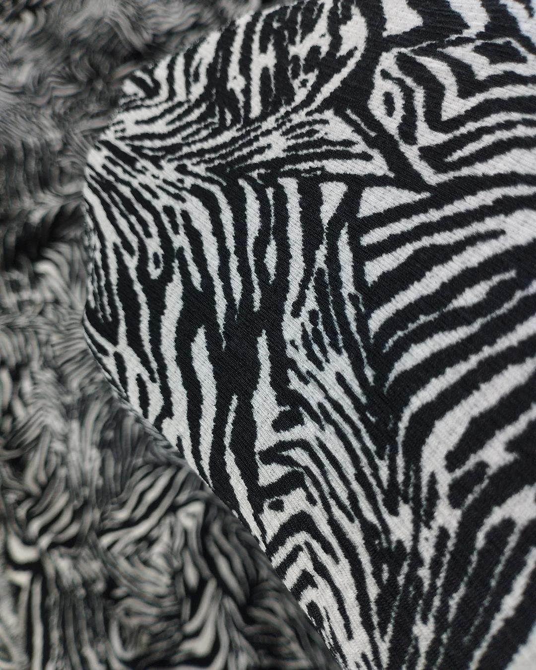 Zebra Desenli Bürümcüklü JarseEn: 160 cm