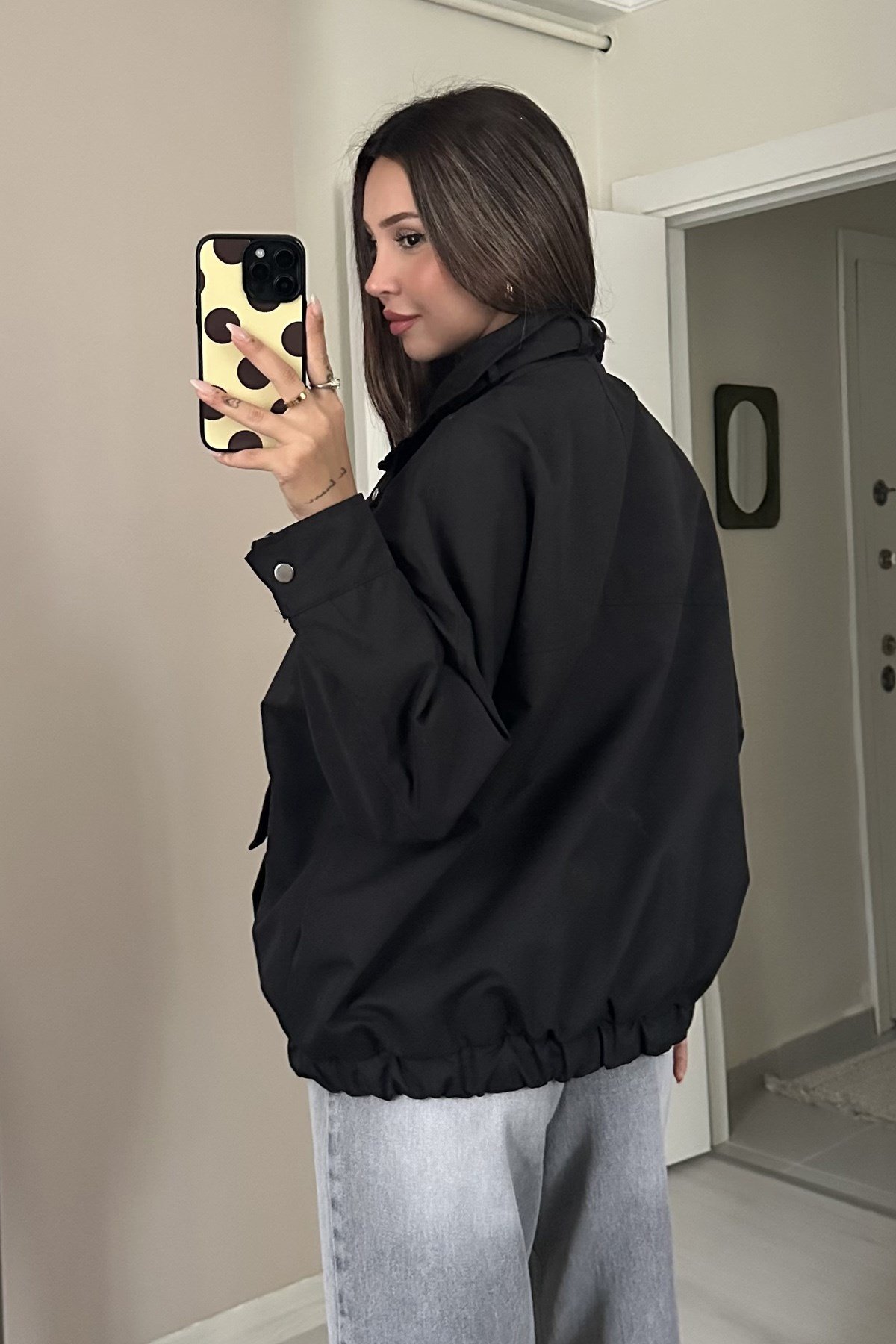 Kadın Ekose Detaylı Tokalı Dik Yaka Fermuarlı Oversize Parka Ceket - SiyahCeketİSTANGÜL BUTİK