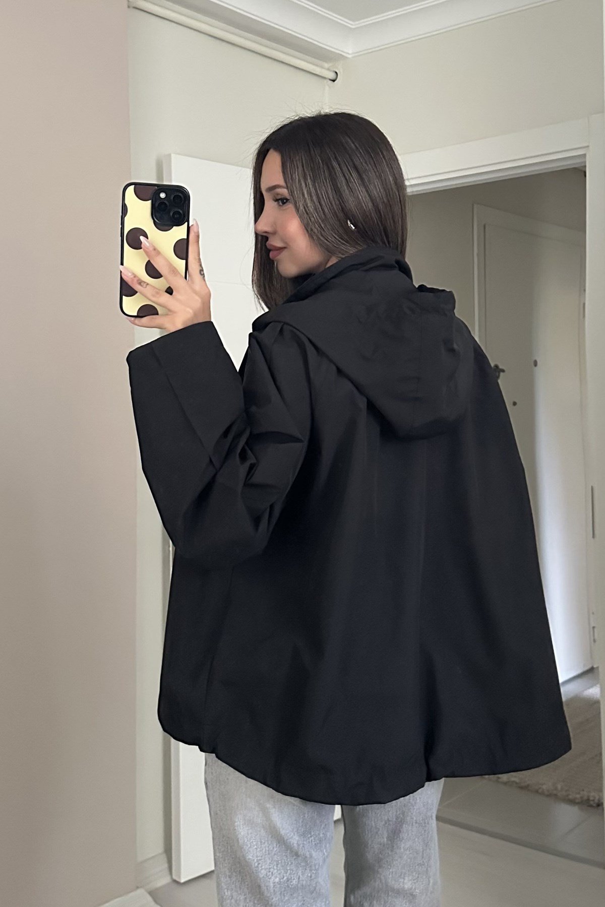 Kadın Kapüşonlu Pelerin Detaylı Oversize Parka CeketCeketİSTANGÜL BUTİK