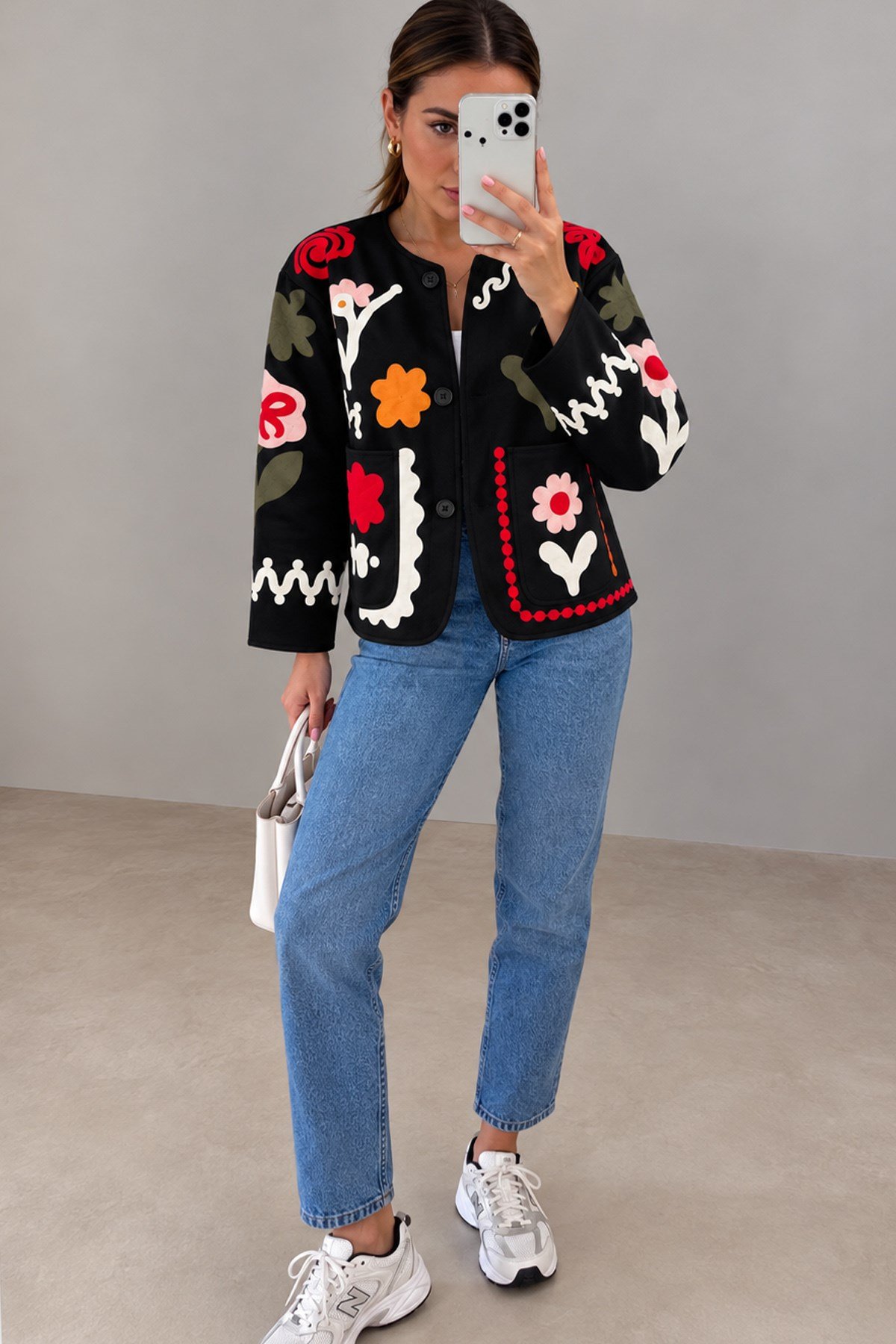 Kadın Floral Motif İşlemeli Bisiklet Yaka Cepli Tasarım Ceket - SiyahCeketİSTANGÜL BUTİK