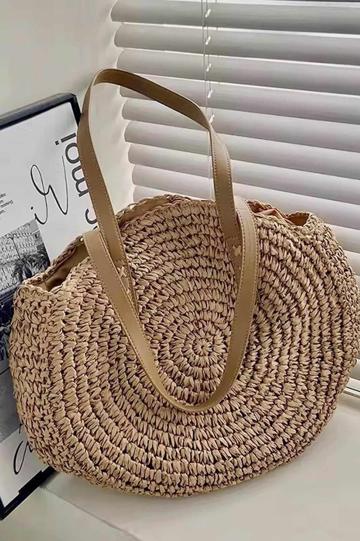 Handwoven Boho Tote Doğal Dokulu Hasır ÇantaHandwoven Boho Tote Hasır Çanta | Doğal Dokulu Yazlık Kadın ÇantaÇantaİSTANGÜL BUTİK
