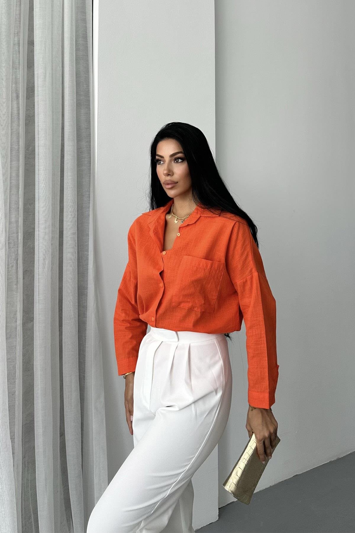 Pamuklu Keten Salaş Boyfriend Gömlekİstangulbutik.com'da aradığınız pamuklu keten salaş boyfriend gömlek modelleri en uygun fiyatlarla sizleri bekliyor! Şimdi hemen tıklayın ve şık görünümün tadını çıkarın.GömlekİSTANGÜL BUTİK