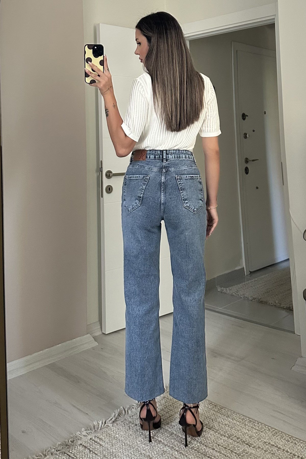 Kadın Yüksek Bel Kalçayı Toparlayan Straight Leg Jean - MaviJeanİSTANGÜL BUTİK