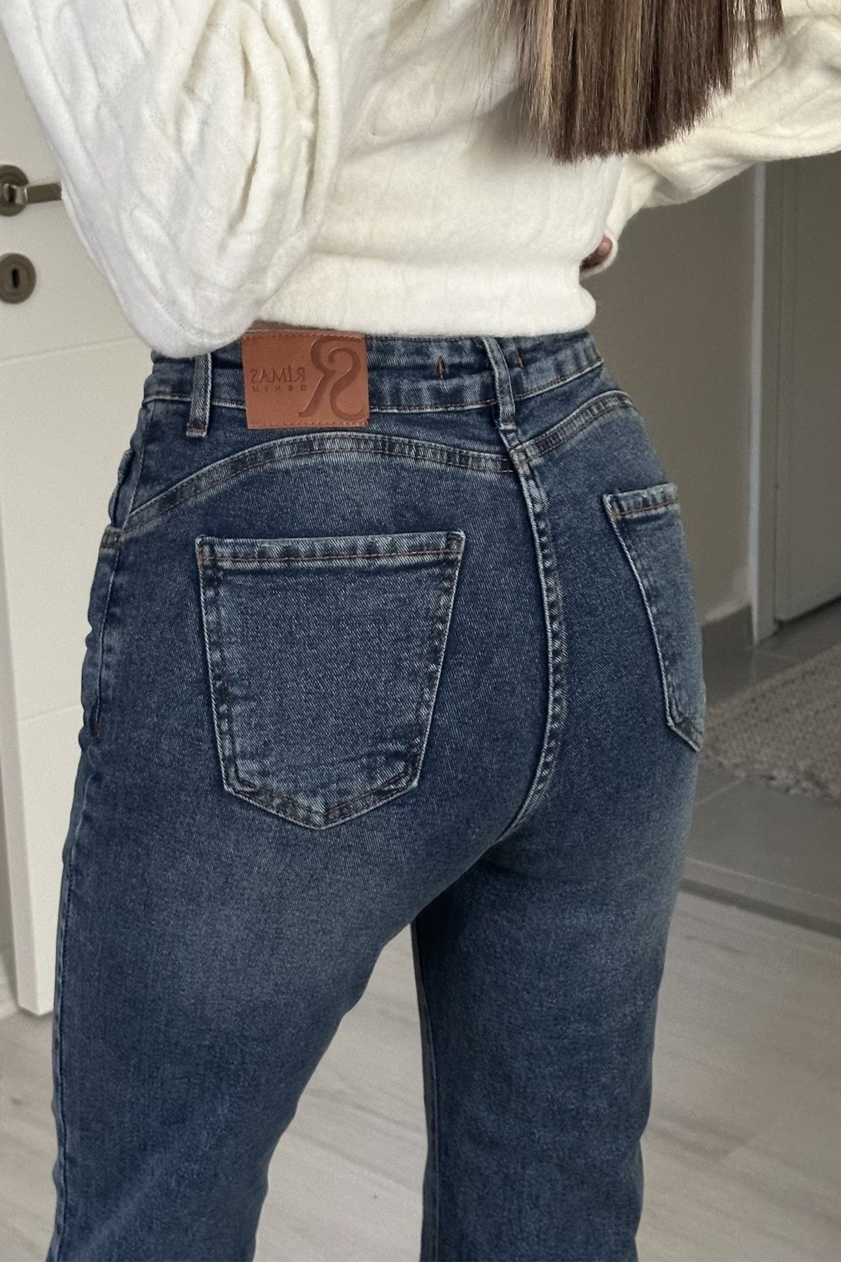 Kadın Yüksek Bel Push Up Straight Jean Pantolon - Mavi JeanİSTANGÜL BUTİK