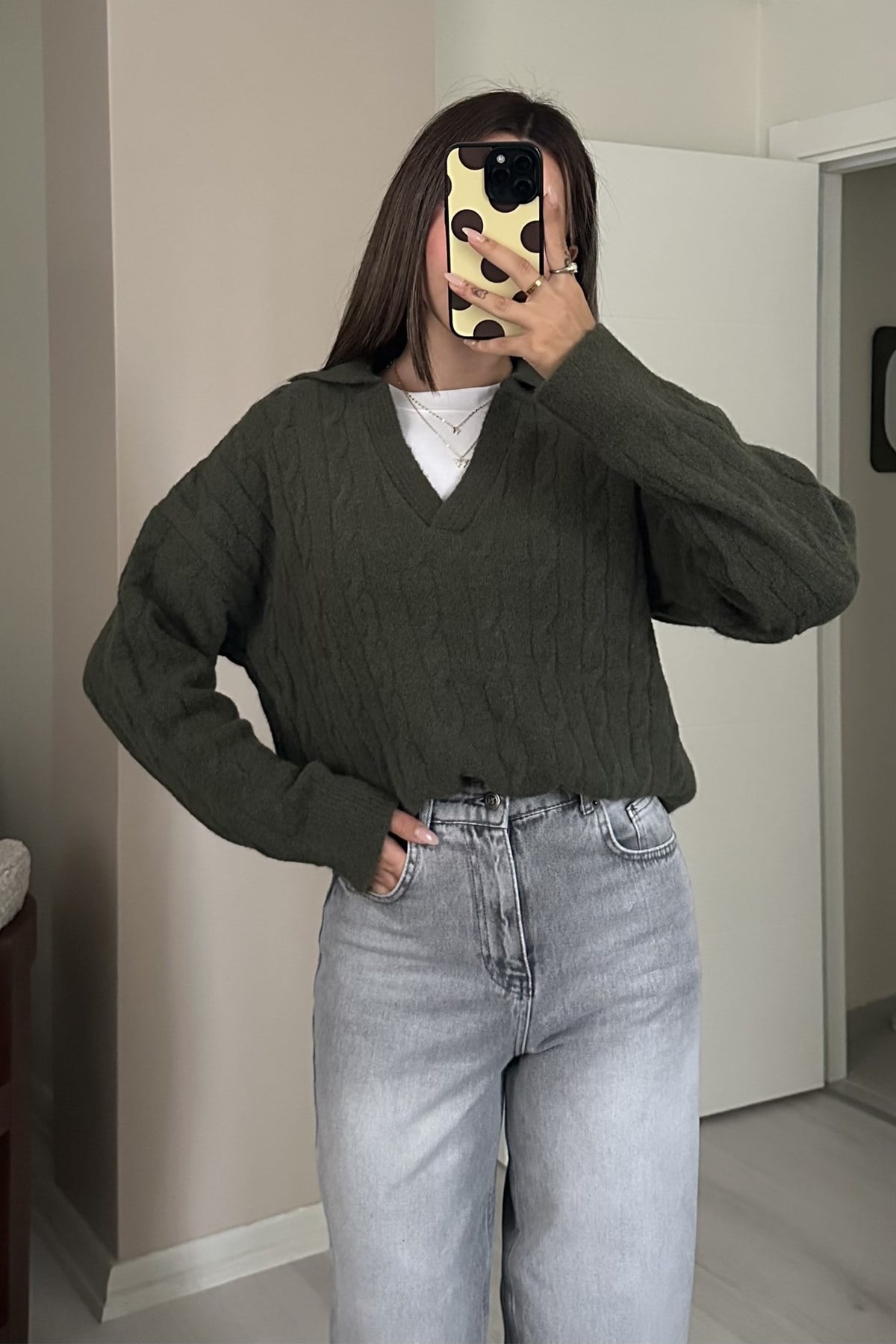 Kadın Polo Yaka Saç Örgü Desenli Oversize Yumoş Triko Kazak - HakiKadın Polo Yaka Saç Örgü Desenli Oversize Yumoş Triko KazakTriko&KazakİSTANGÜL BUTİK