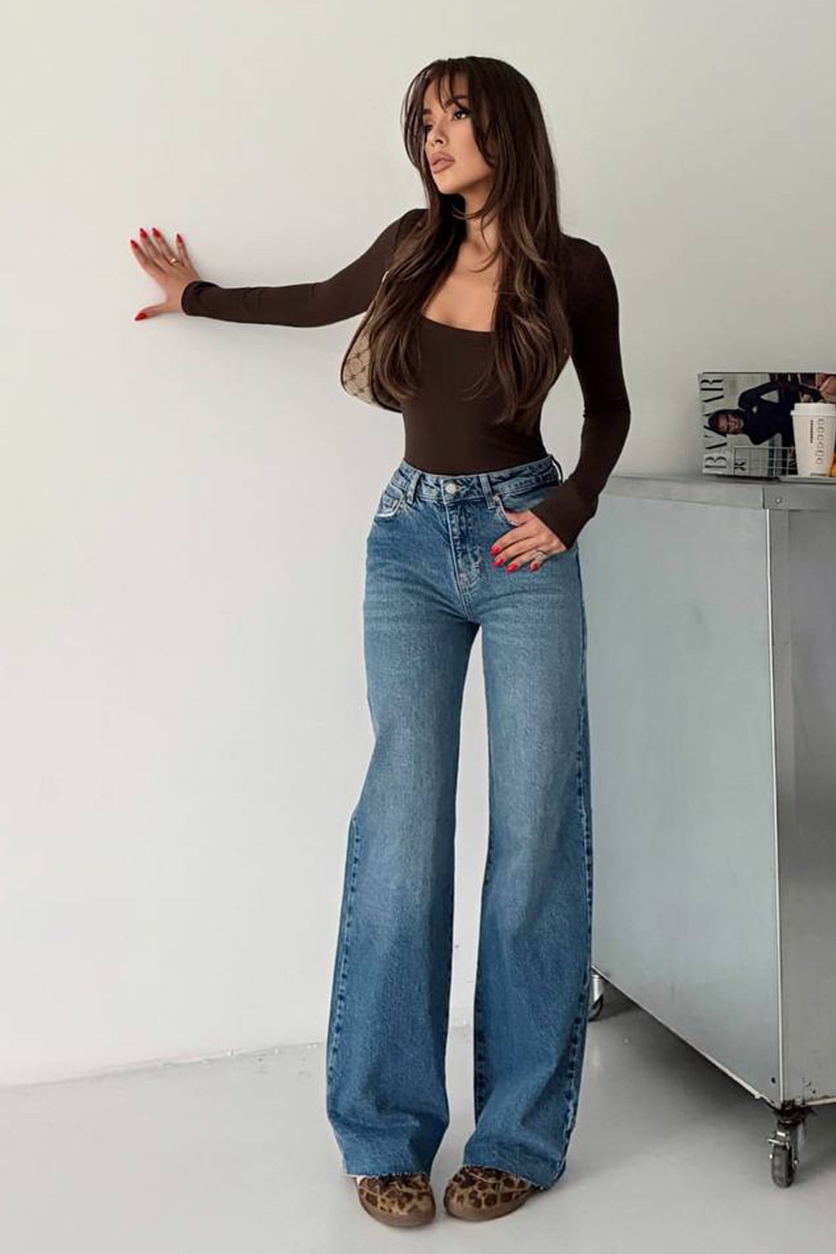 Kadın Yüksek Bel Likralı Wide Leg JeanKadın Yüksek Bel Likralı Wide Leg Jean | Esnek Denim PantolonJeanİSTANGÜL BUTİK