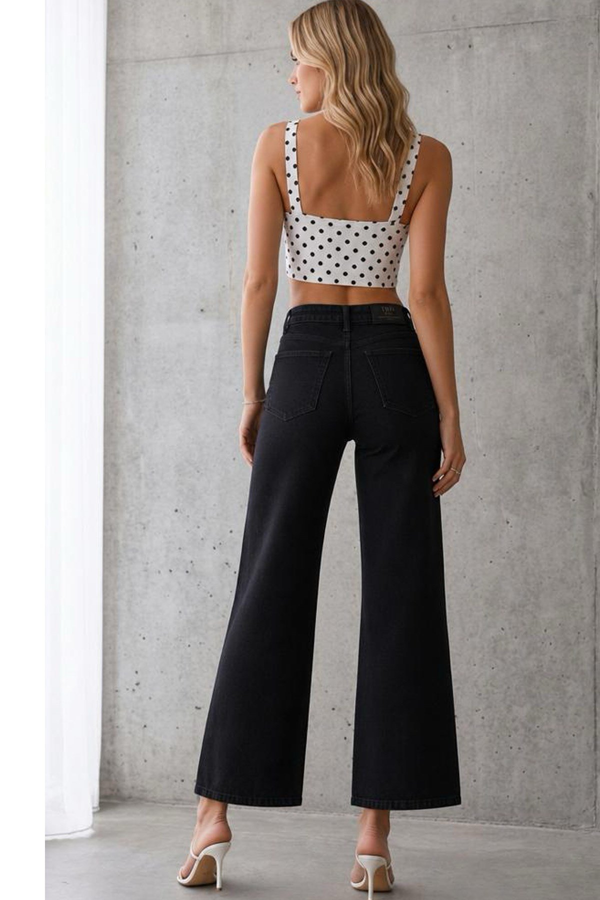 Kadın Yüksek Bel Likralı Wide Leg Cropped JeanKadın Yüksek Bel Wide Leg Cropped Jean | 4 Mevsim Denim PantolonJeanİSTANGÜL BUTİK