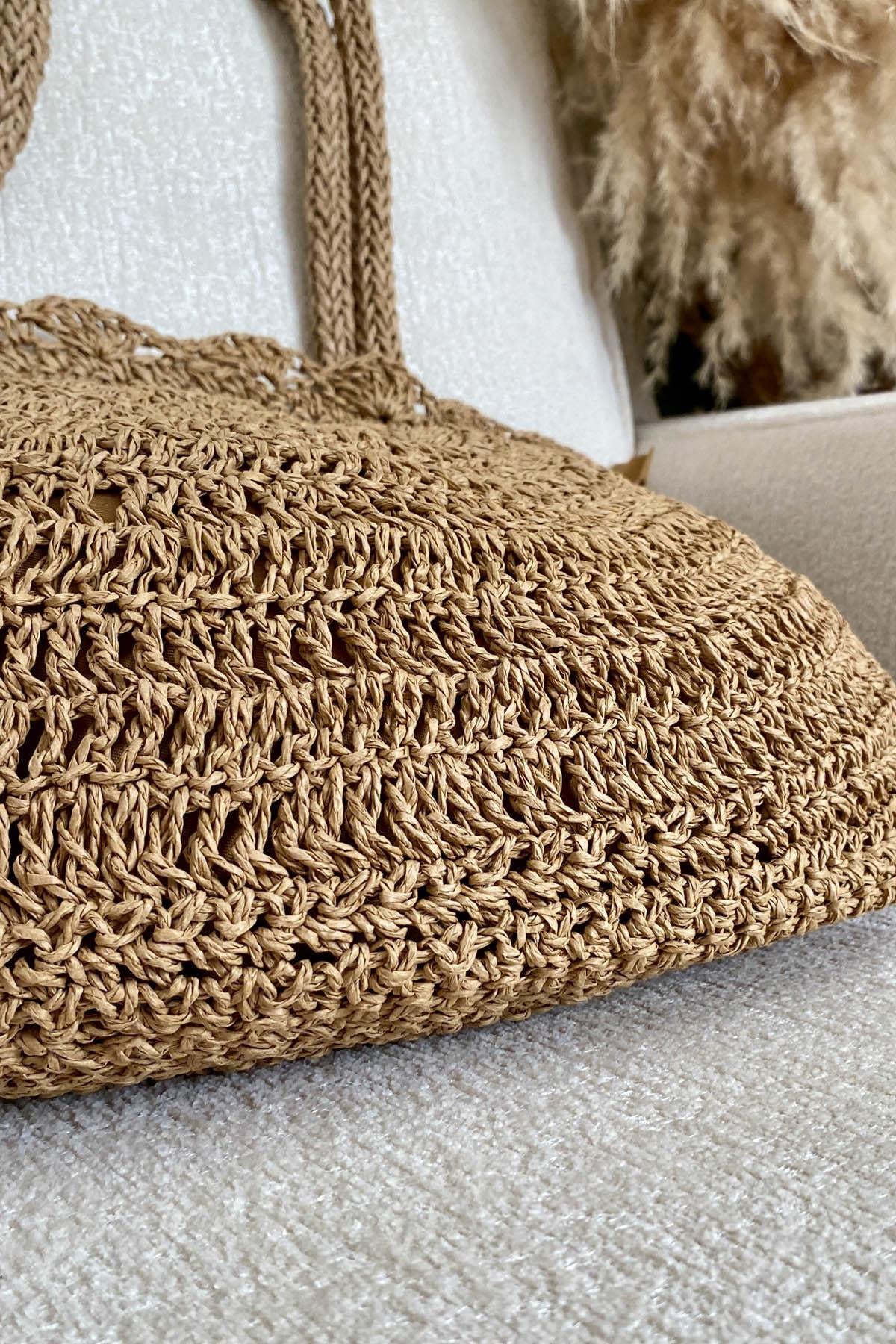 Rustic Elegance Hasır ÇantaRustic Elegance Hasır Çanta | Şık ve Doğal Yazlık Çanta ModeliÇantaİSTANGÜL BUTİK