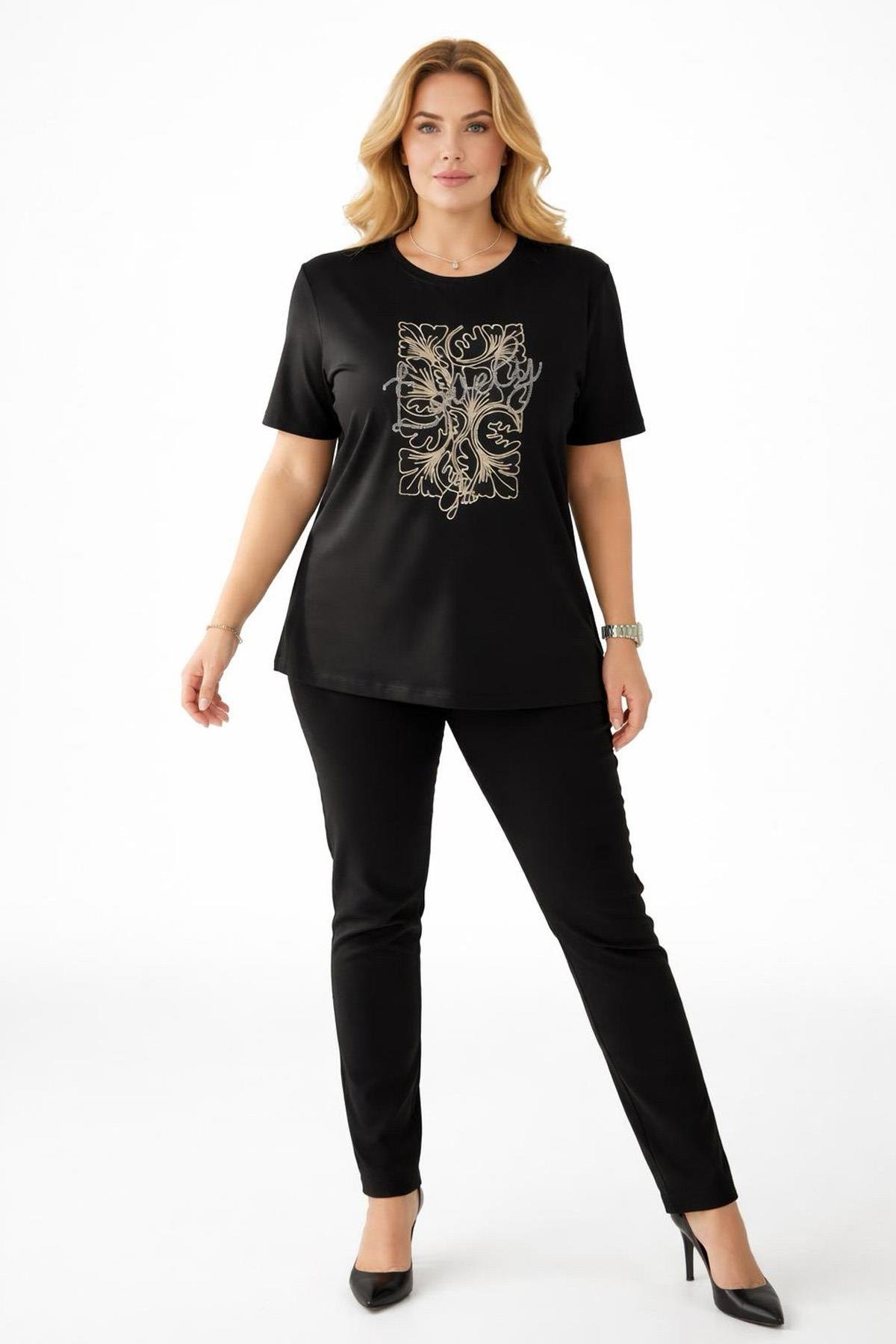 Bisiklet Yaka Glided Love Büyük Beden TişörtTişörtİSTANGÜL BUTİK