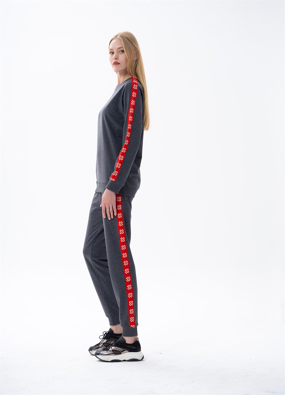 Kadın Kırmızı Şeritli  Pijama Takımı 10175 Antrasit  JBR10175.00001