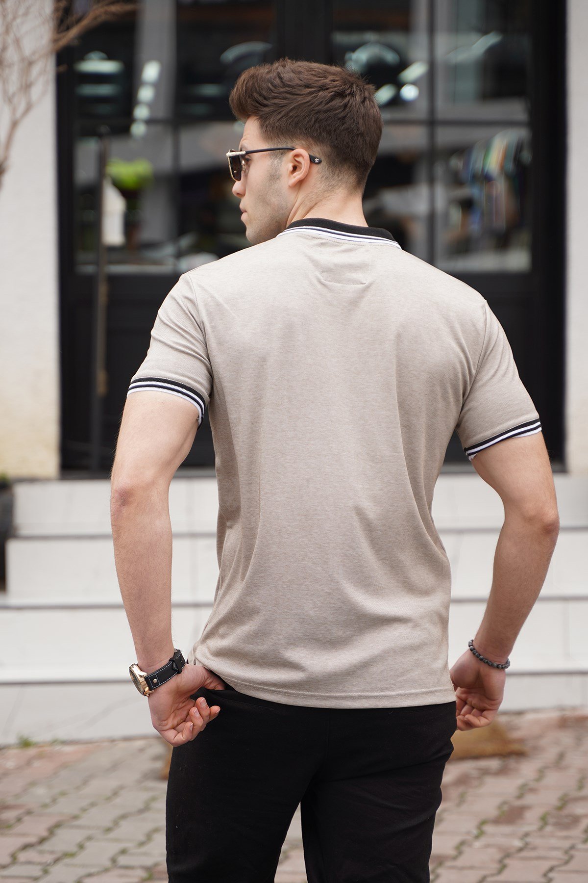 Men Beige Basic Polo T-Shirt