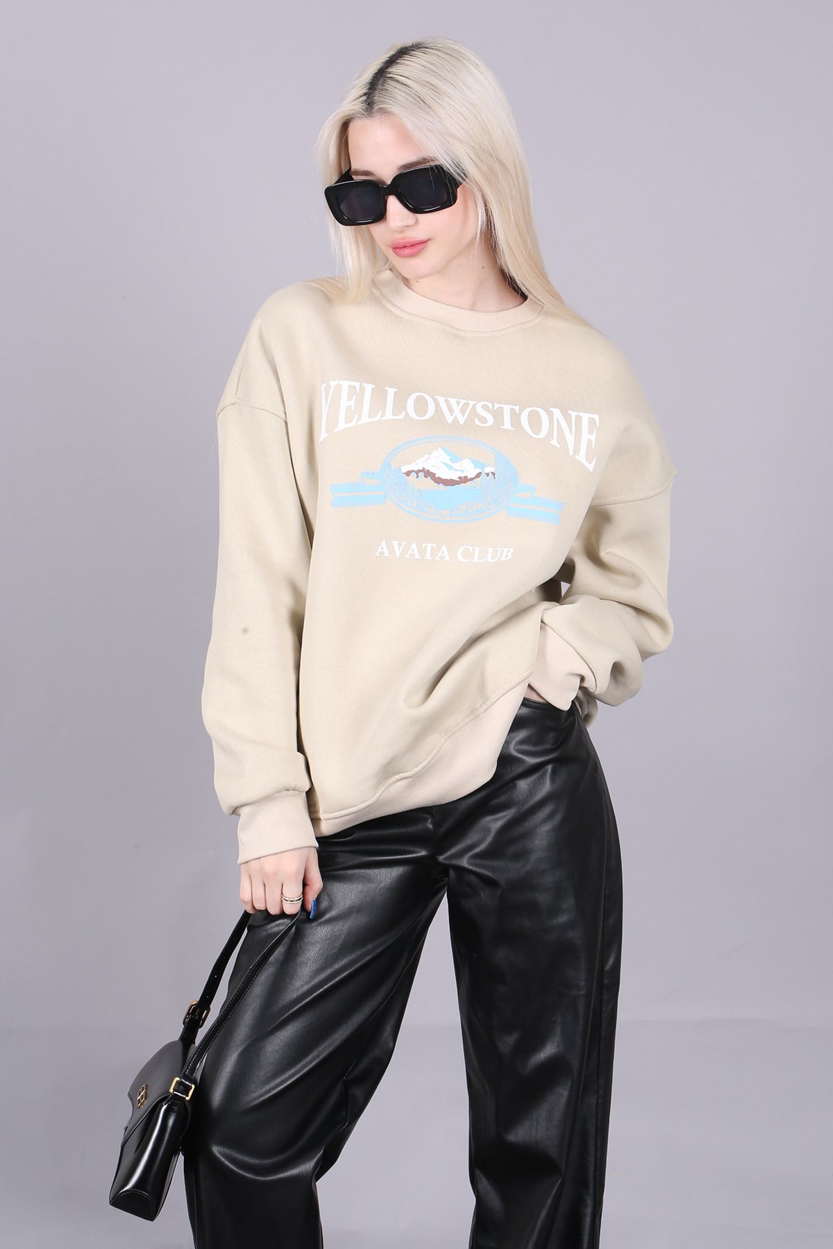 Bej Bisiklet Yaka Baskılı Sweatshirt MG1571