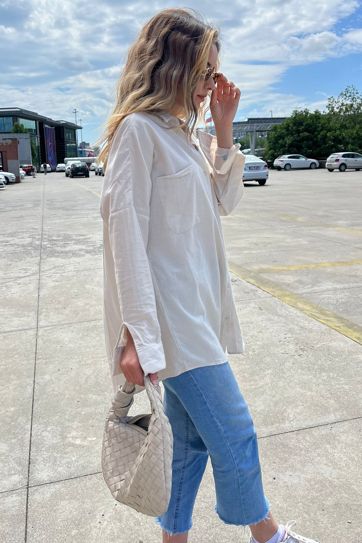 Bej Oversize Basic Cepli Poplin Gömlek MG1530