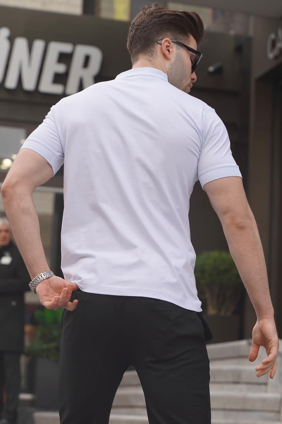 Beyaz Desenli Polo Yaka Erkek Tişört 6106